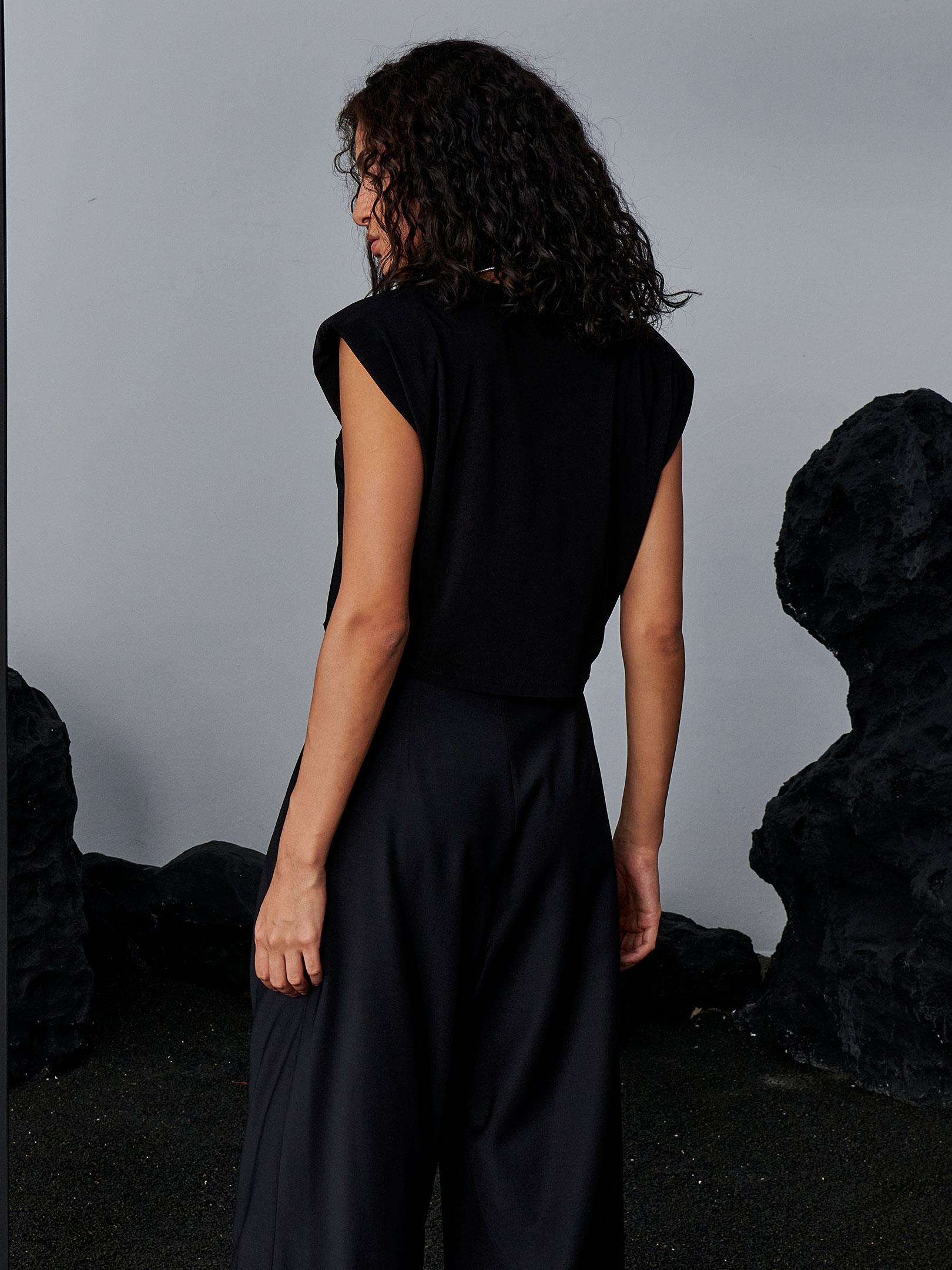 Oversize Kesim Vatkalı Dökümlü Bisiklet Yaka T-Shirt - Siyah T-shirt Modelleri