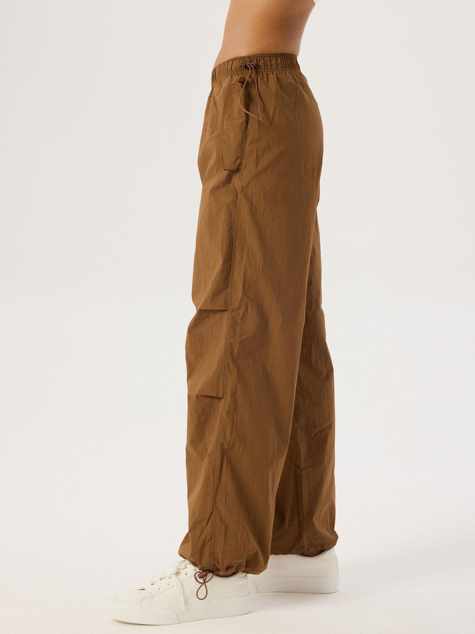 Stoper Büzgü Detaylı Paraşüt Pantolon - Kahve Pantolon Modelleri