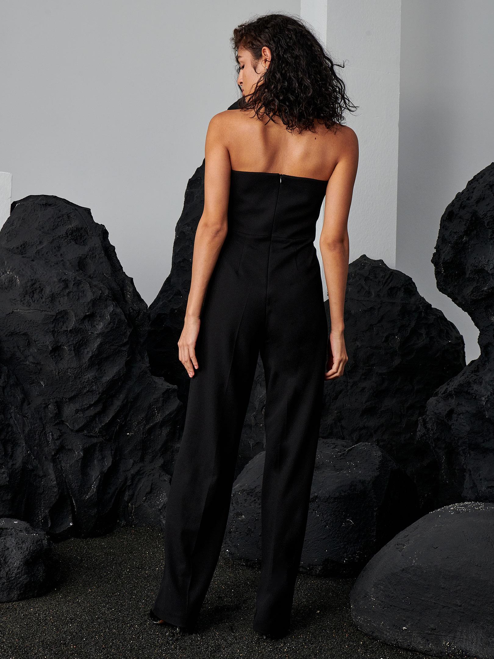 Straplez Yakalı Önü Kruvaze Düğmeli Maxi Boy Şık Tulum - Siyah Tulum Modelleri