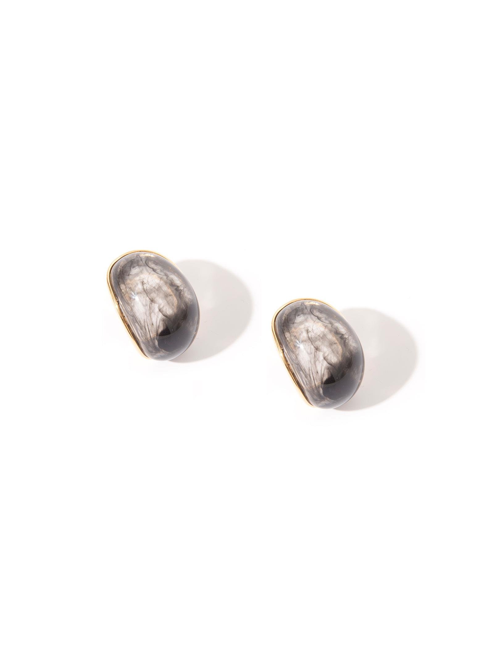 ZRV-01 Kemik Küpe Kategorisiz Modelleri