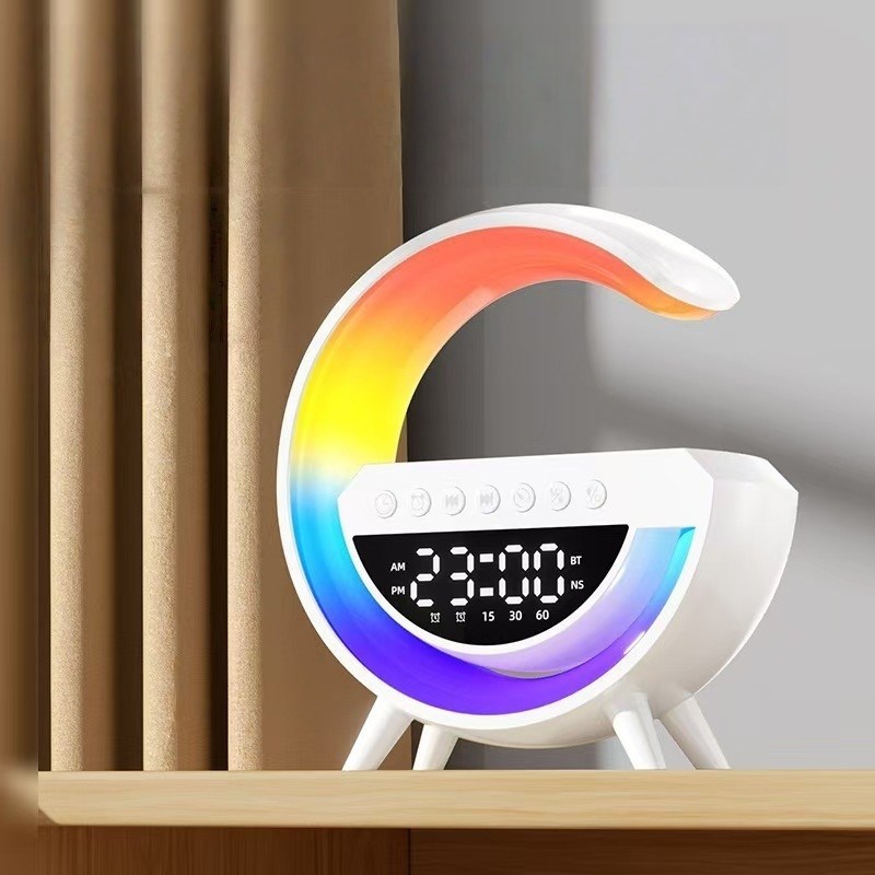 6'sı 1 Arada Kablosuz Şarjlı RGB Gece Lambası Bluetooth Hoparlör ve Alarm Saat 