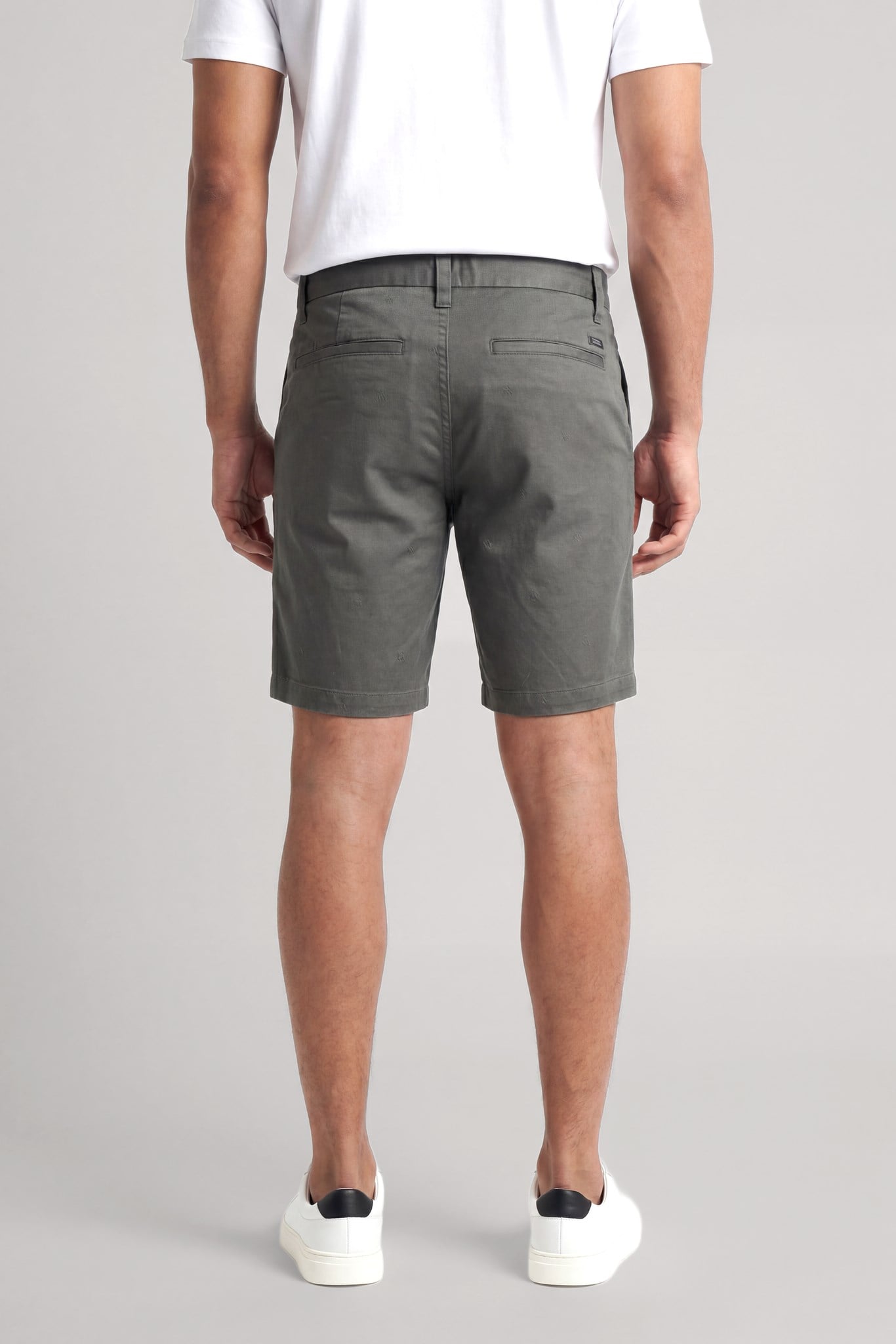 Armani Exchange Armani Exchange Erkek Düğme Kapama Normal Bel Kısa Boy Cep Detay Gri Şort XM002806 AF22642-U8144