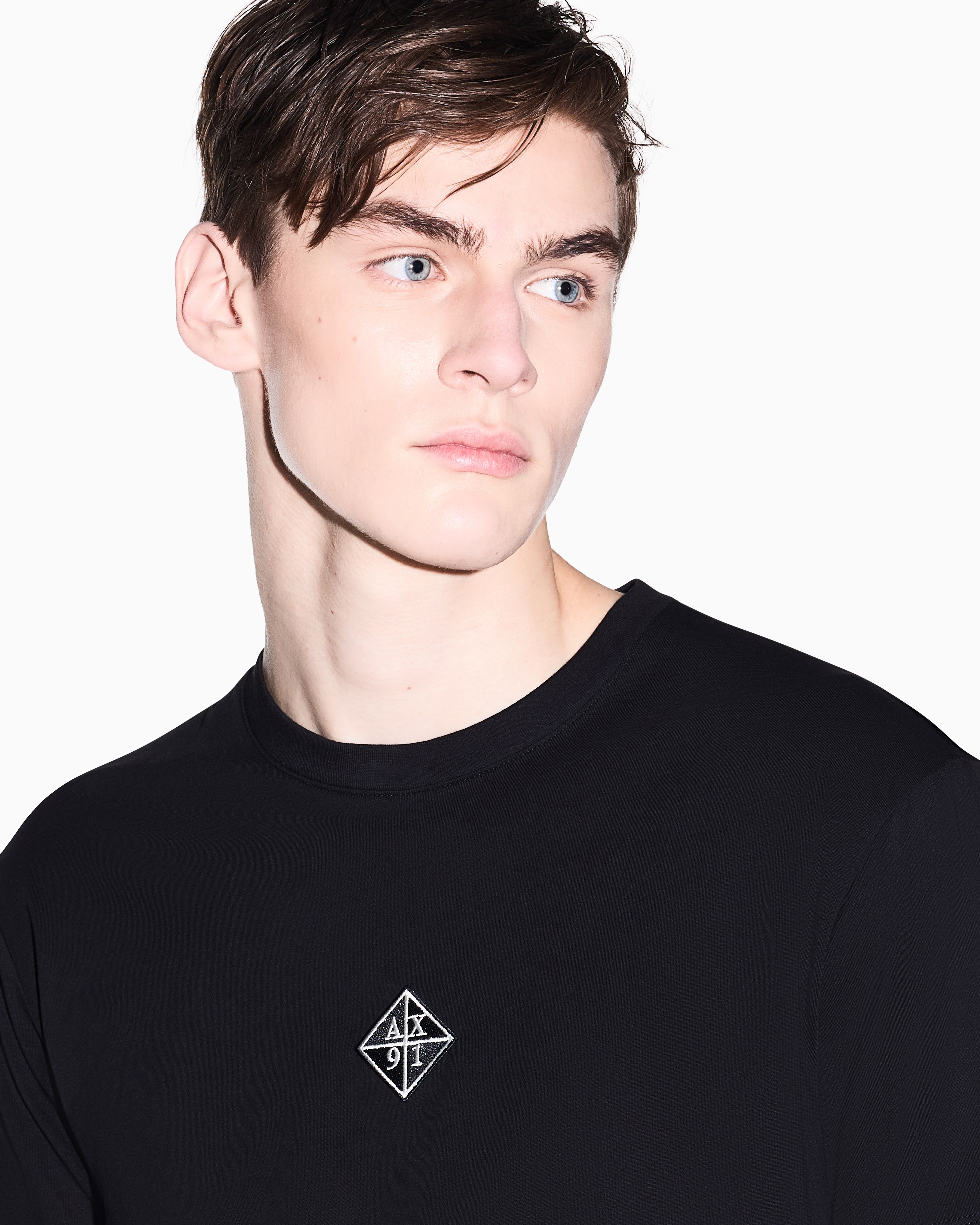 Armani Exchange Armani Exchange Erkek Pamuklu Bisiklet Yaka Kısa Kollu Siyah T-Shirt XM002454 AF10358-UC001