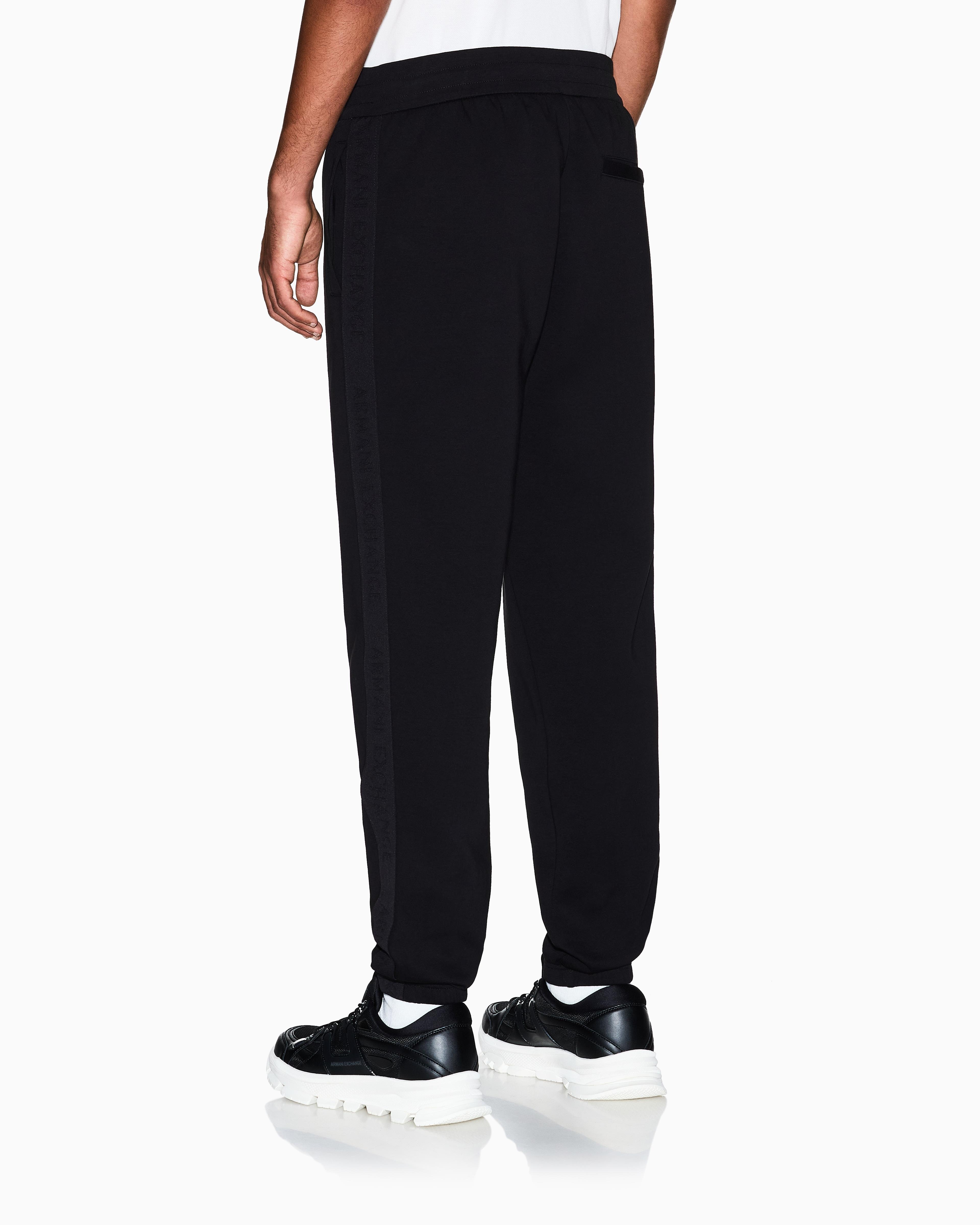 Armani Exchange Armani Exchange Erkek Logolu Streç Pamuklu Regular Fit Normal Bel Jogger Siyah Eşofman Altı XM001301 AF10818-UC001
