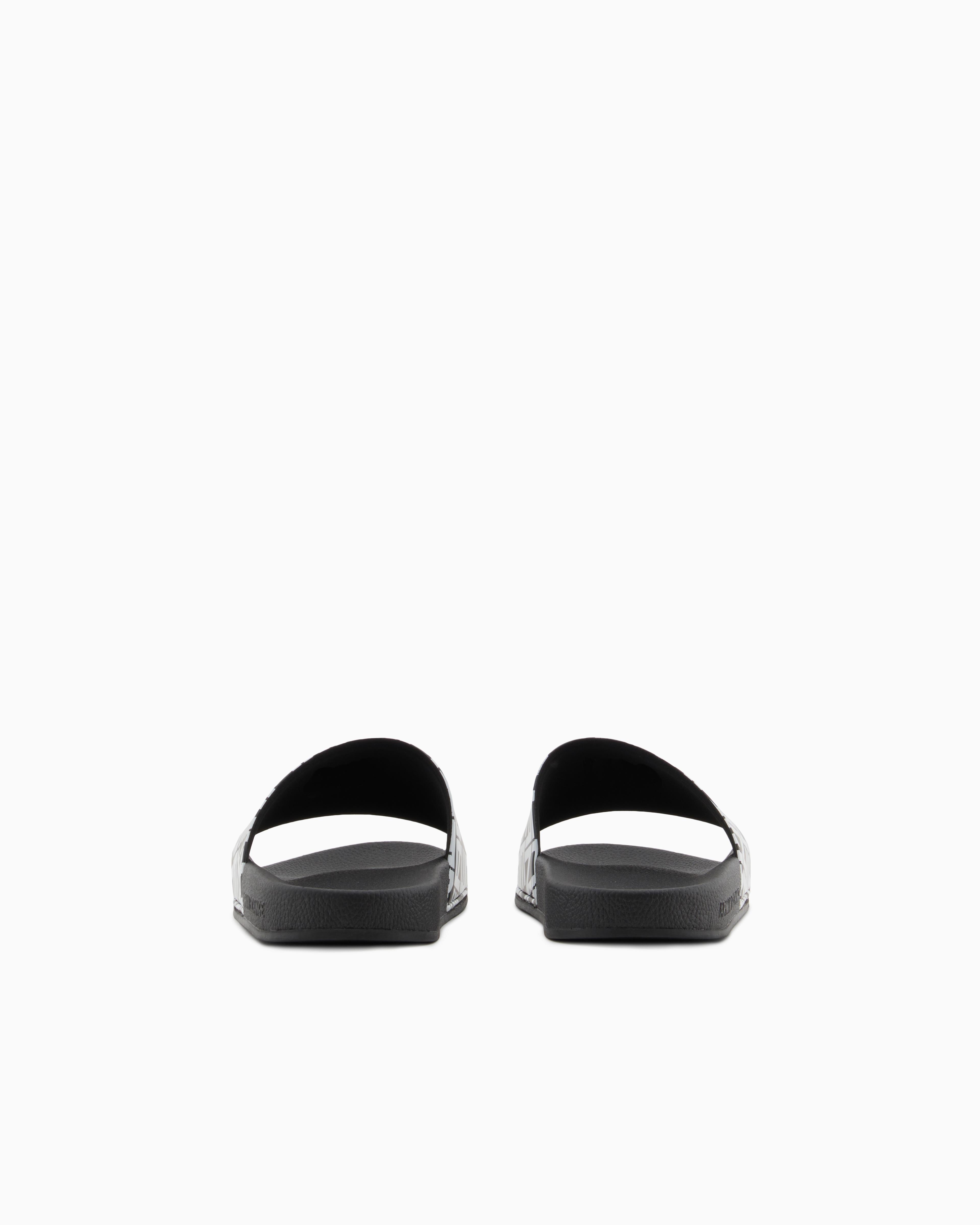 ARMANI EXCHANGE Armani Exchange Erkek Üst Yüzeyi Logo Desenli Rahat Taban Siyah-Beyaz Sandalet XUP004 XV679-N814