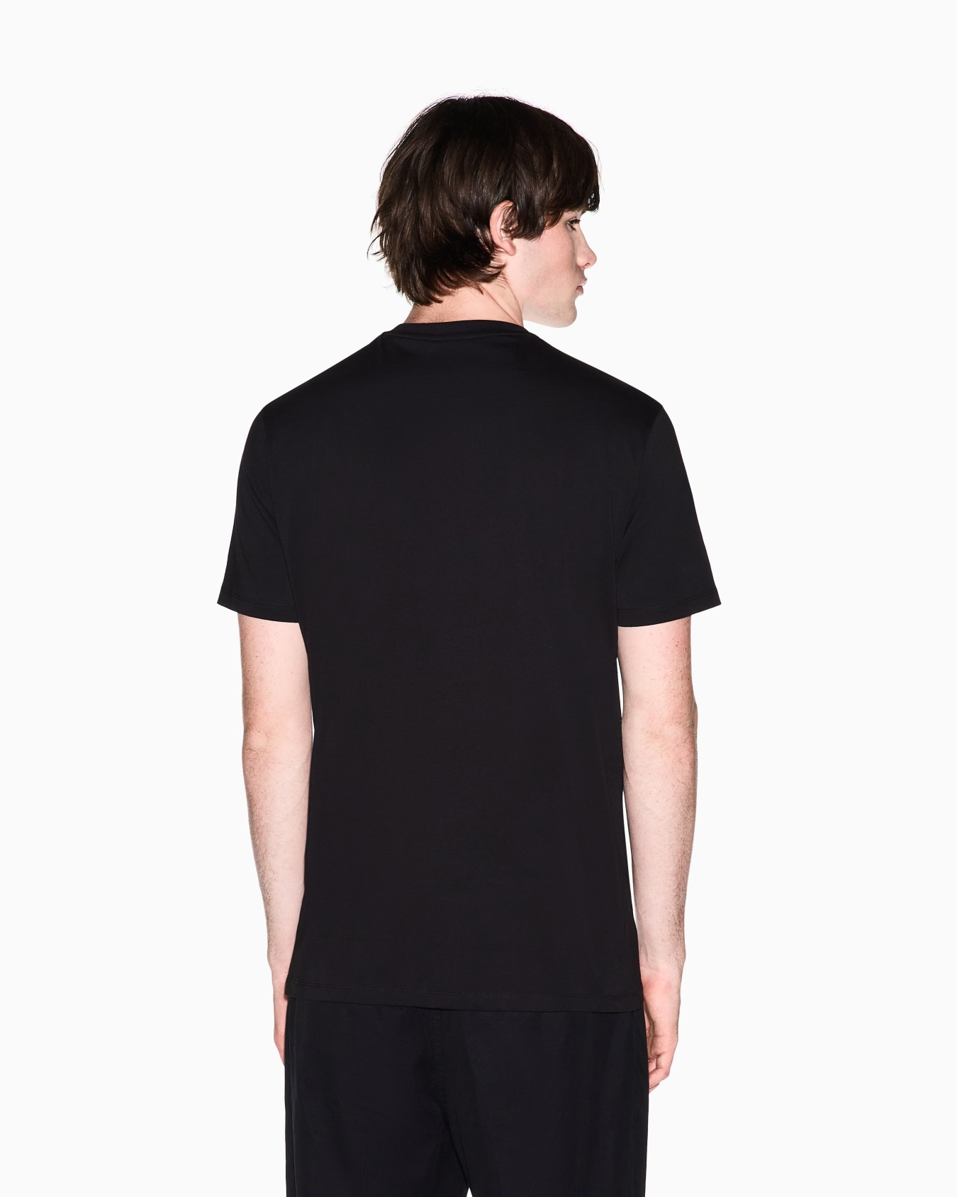 Armani Exchange Armani Exchange Erkek Normal Kalıp Yuvarlak Yakalı Logo İşlemeli Yuvarlak Yakalı Kısa Kollu Siyah T-Shirt XM002450 AF10356-UC001