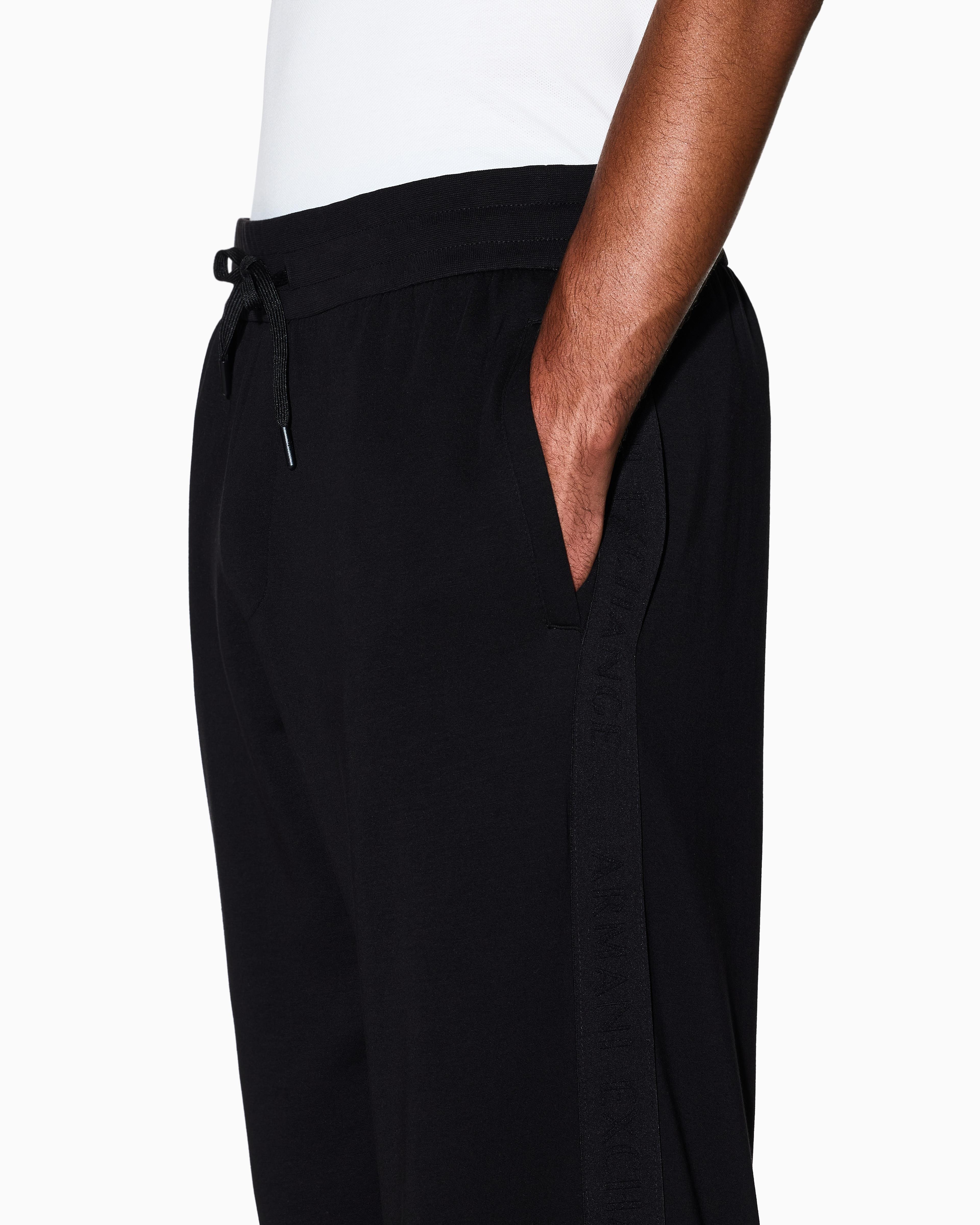 Armani Exchange Armani Exchange Erkek Logolu Streç Pamuklu Regular Fit Normal Bel Jogger Siyah Eşofman Altı XM001301 AF10818-UC001
