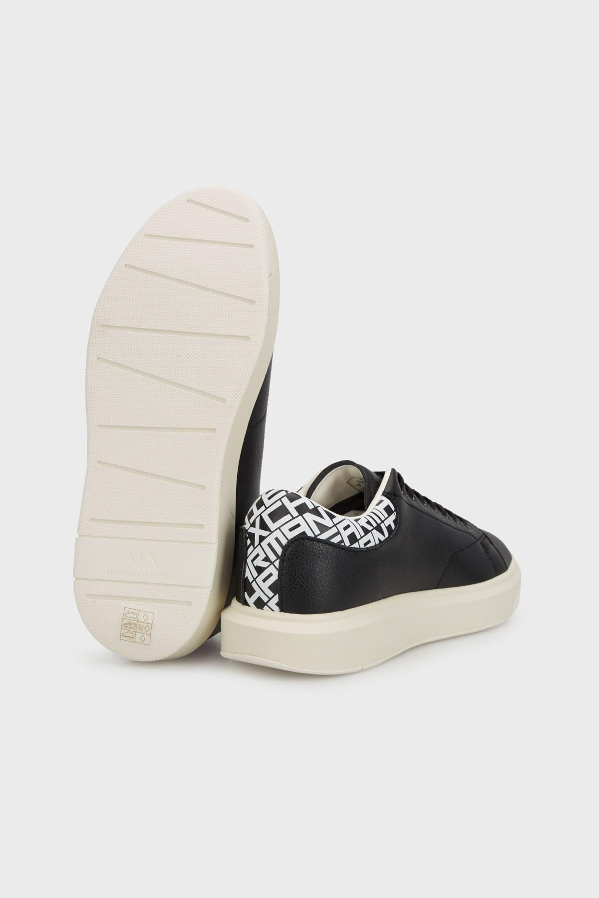 ARMANI EXCHANGE Armani Exchange Erkek Rahat ve Düz Taban Arkası Logo Desenli Siyah-Beyaz Sneaker XUX123 XV761-N814