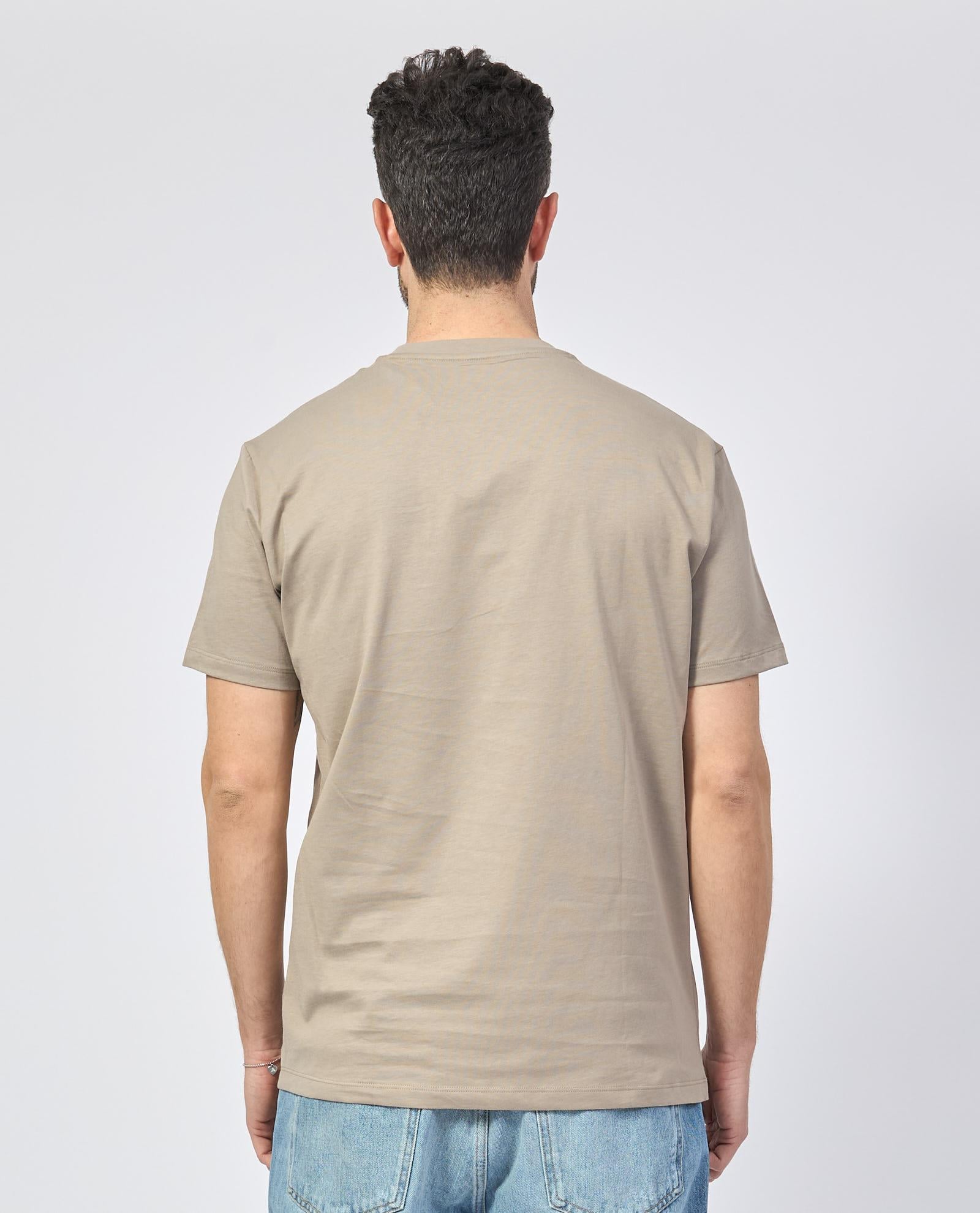 ARMANI EXCHANGE Armani Exchange Erkek Regular Fit Yuvarlak Yaka Göğüste Kabartmalı Logo Detaylı Kısa Kollu Bej T-Shirt XM000544 AF10361-U6167