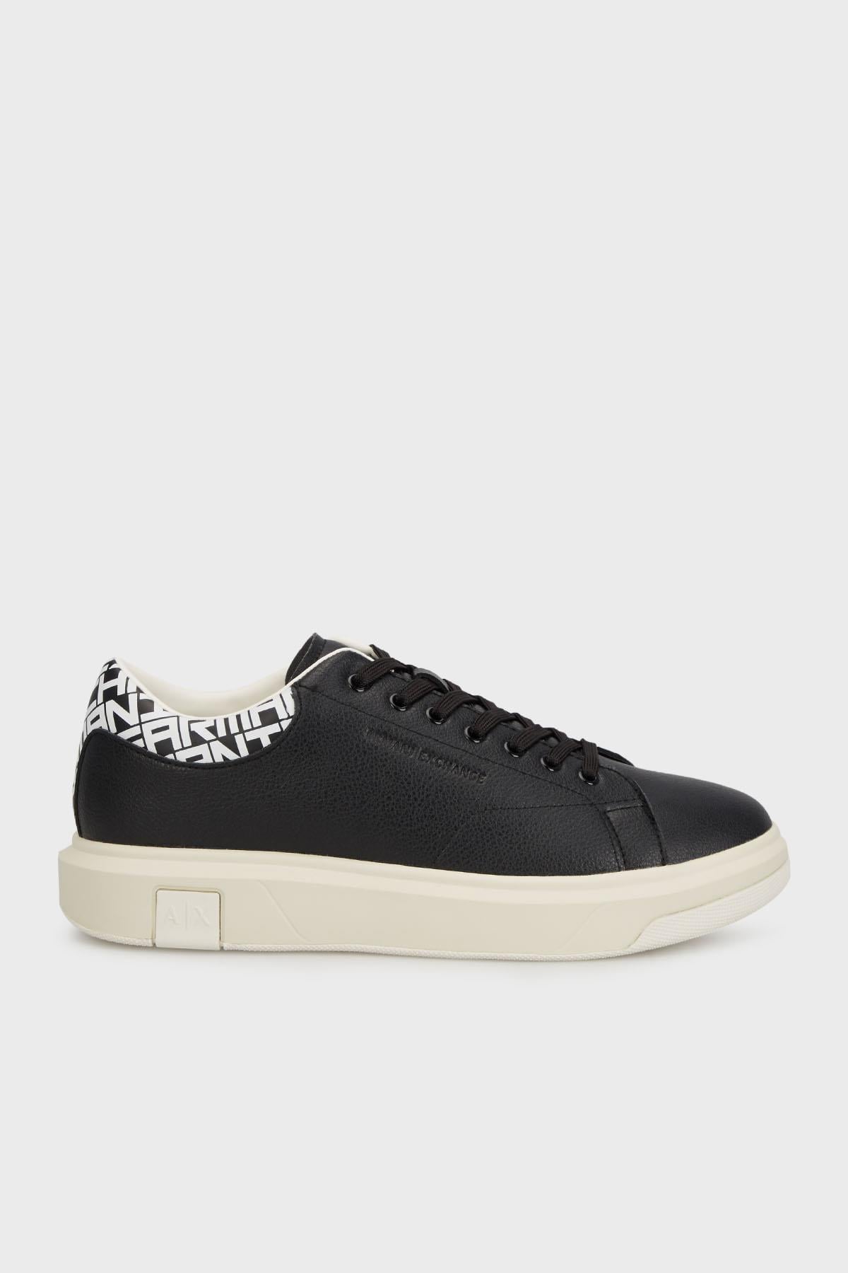 ARMANI EXCHANGE Armani Exchange Erkek Rahat ve Düz Taban Arkası Logo Desenli Siyah-Beyaz Sneaker XUX123 XV761-N814