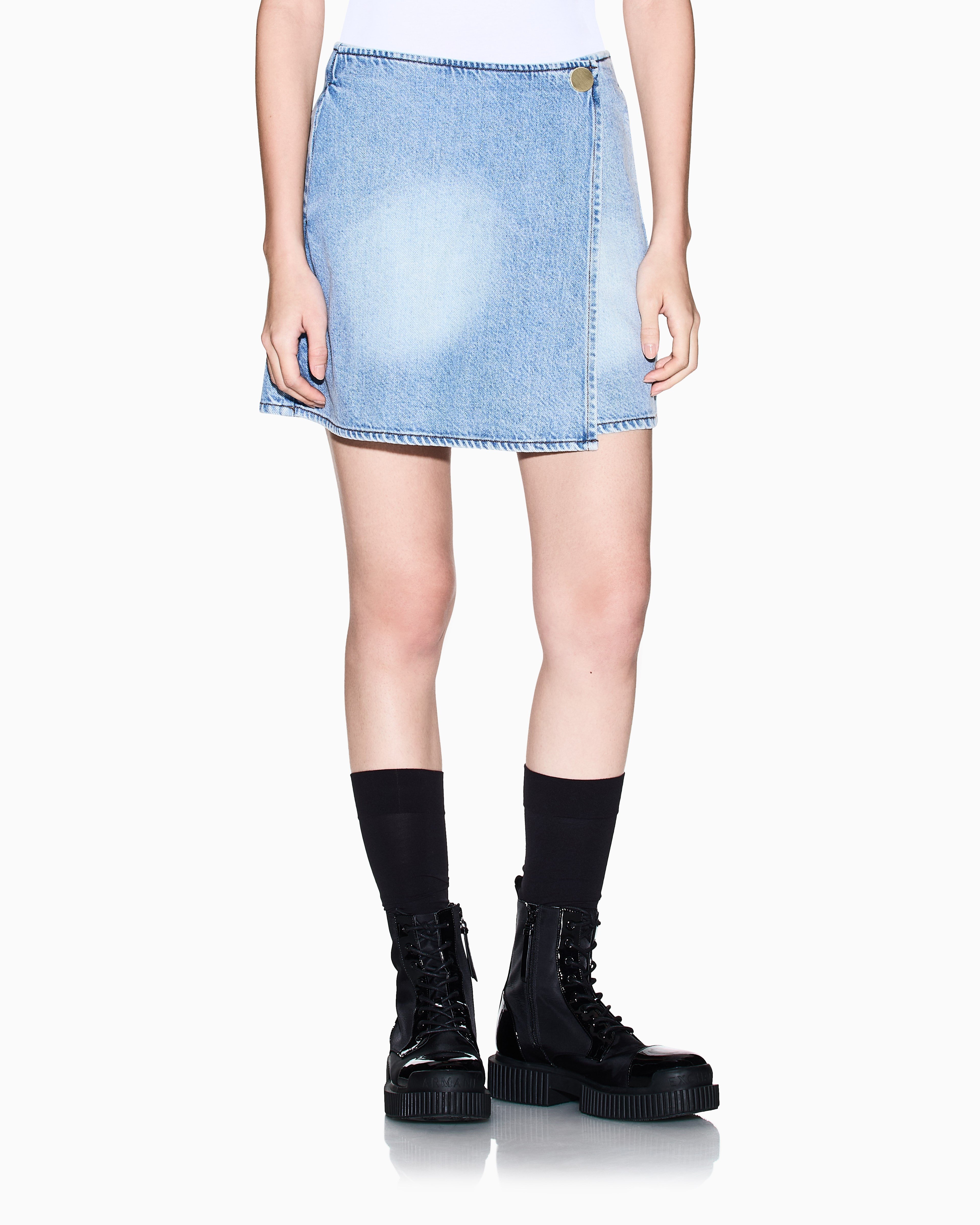 Armani Exchange Armani Exchange Kadın Denim Kumaş Kısa Boy Şortlu Rahat Kesim Mavi Şort XW002265 AF21338-MB001