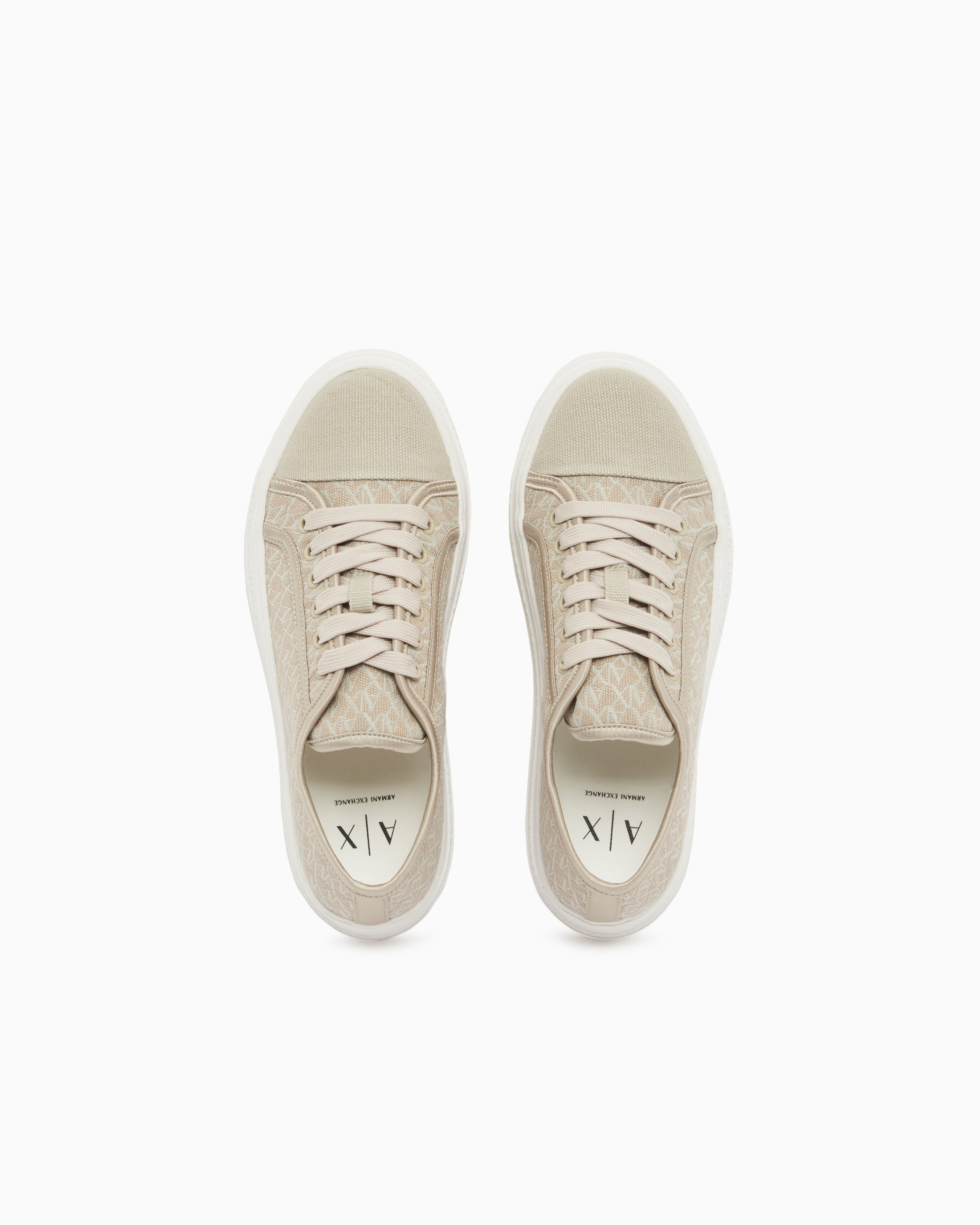 Armani Exchange Armani Exchange Kadın Kalın Taban Bağcıklı AX Desen Bej Sneaker XW002786 AF23055-MZ738