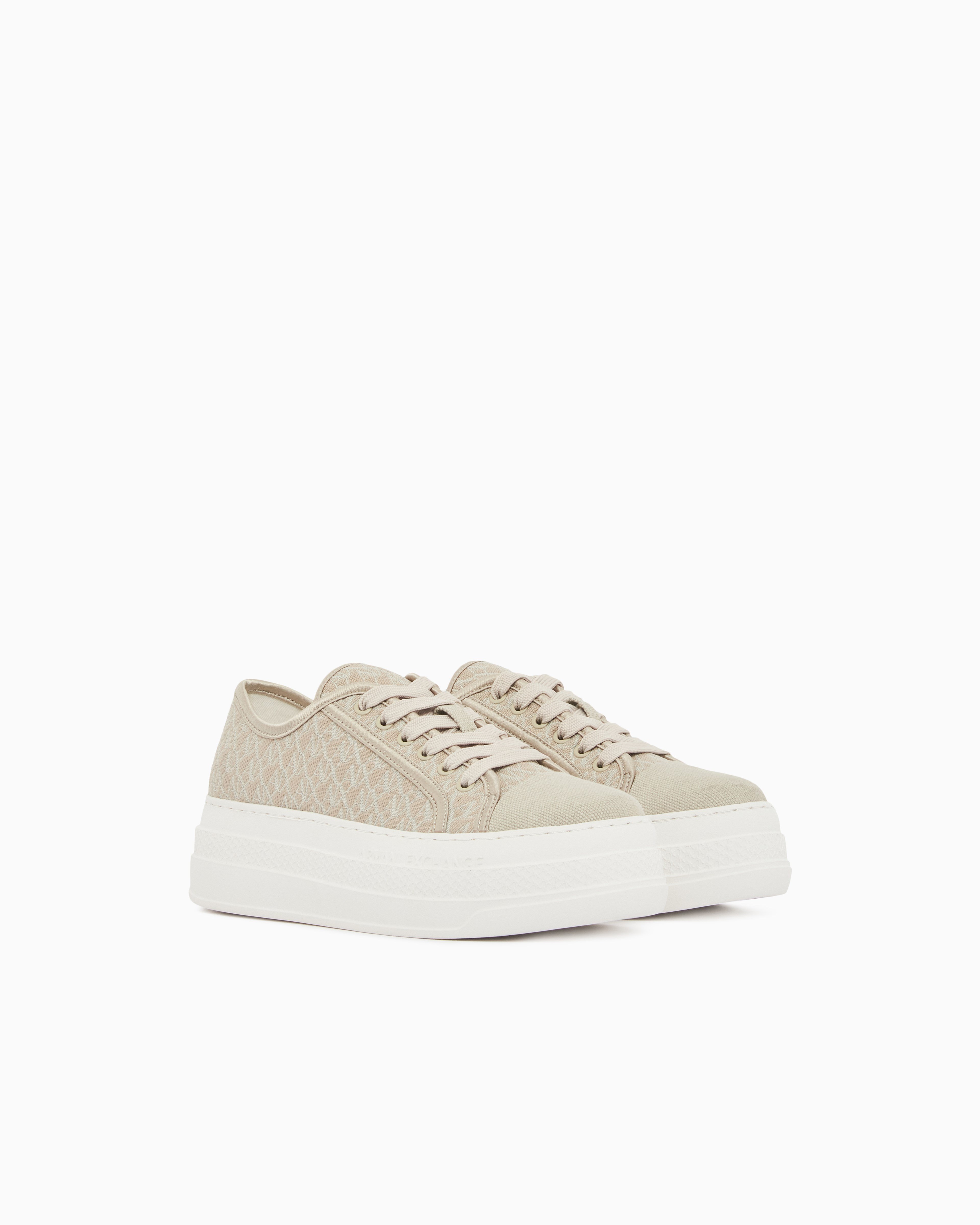 Armani Exchange Armani Exchange Kadın Kalın Taban Bağcıklı AX Desen Bej Sneaker XW002786 AF23055-MZ738