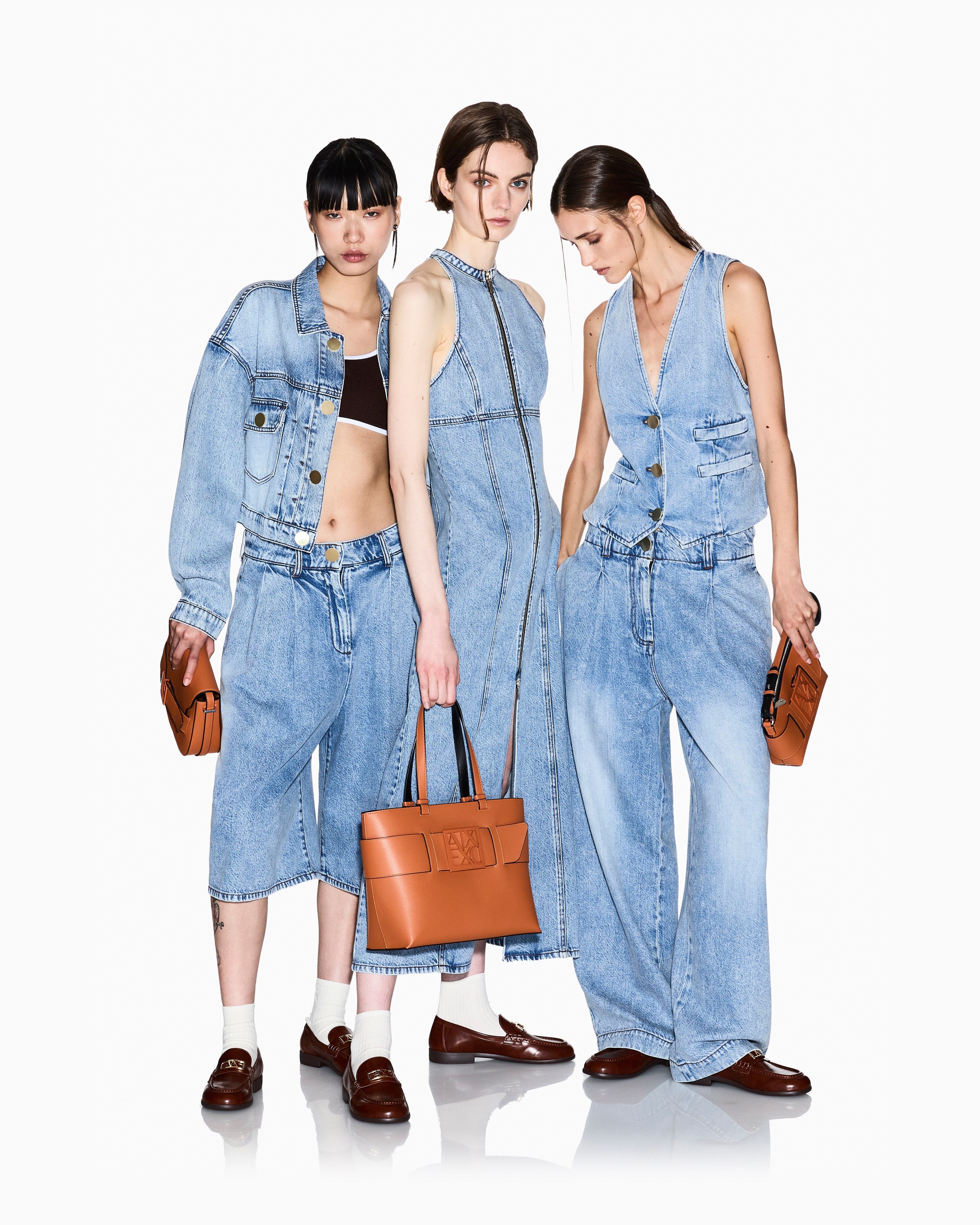 Armani Exchange Armani Exchange Kadın Denim Kumaş Kolsuz Fermuar Kapama Uzun Boy Mavi Elbise XW002261 AF21338-MB001