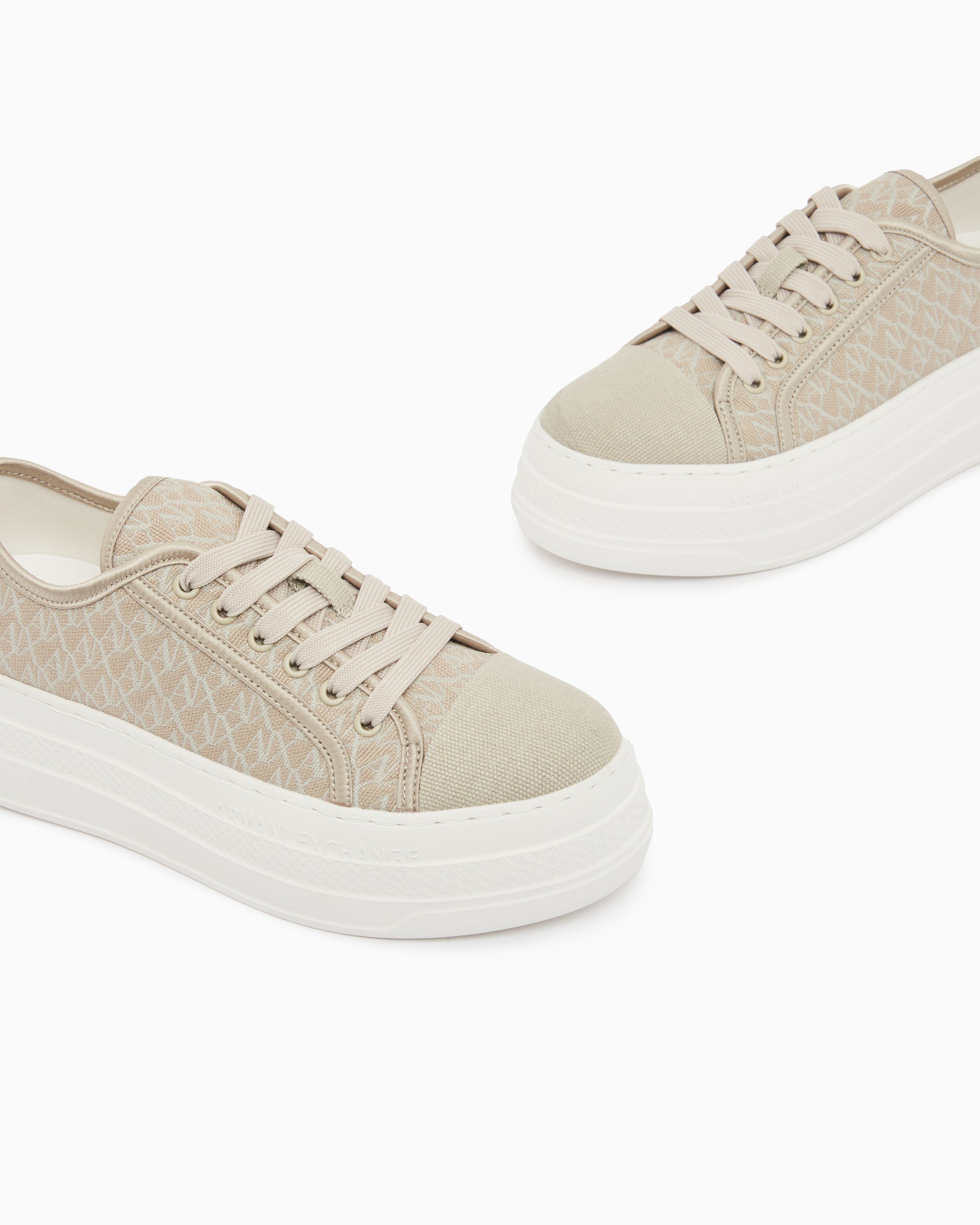 Armani Exchange Armani Exchange Kadın Kalın Taban Bağcıklı AX Desen Bej Sneaker XW002786 AF23055-MZ738