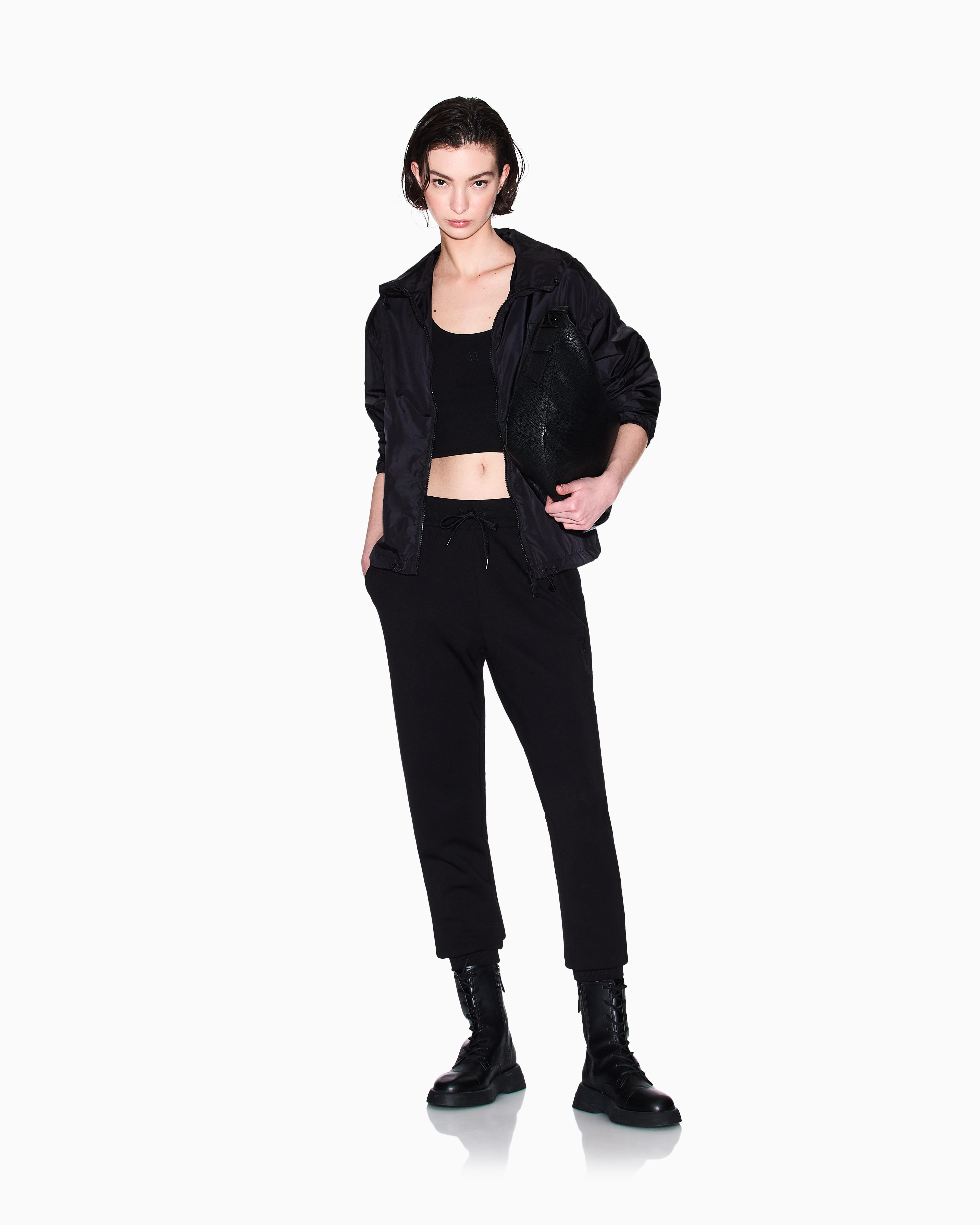 ARMANI EXCHANGE Armani Exchange Kadın Dokuma Kumaş Normal Kalıp Askılı AX Logo İşlemeli Siyah T-Shirt XW000829 AF13729-UC001