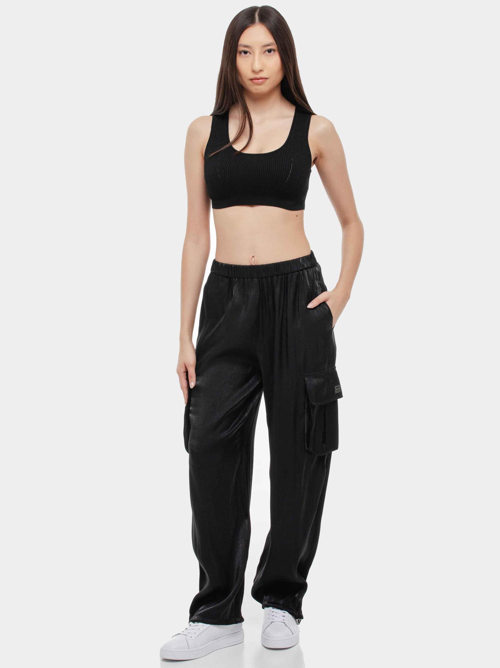 ARMANI EXCHANGE Armani Exchange Kadın Örgü Açık Yuvarlak Yakalı Dar Kalıp Crop Siyah Büstiyer XW000577 AF12740-UC001