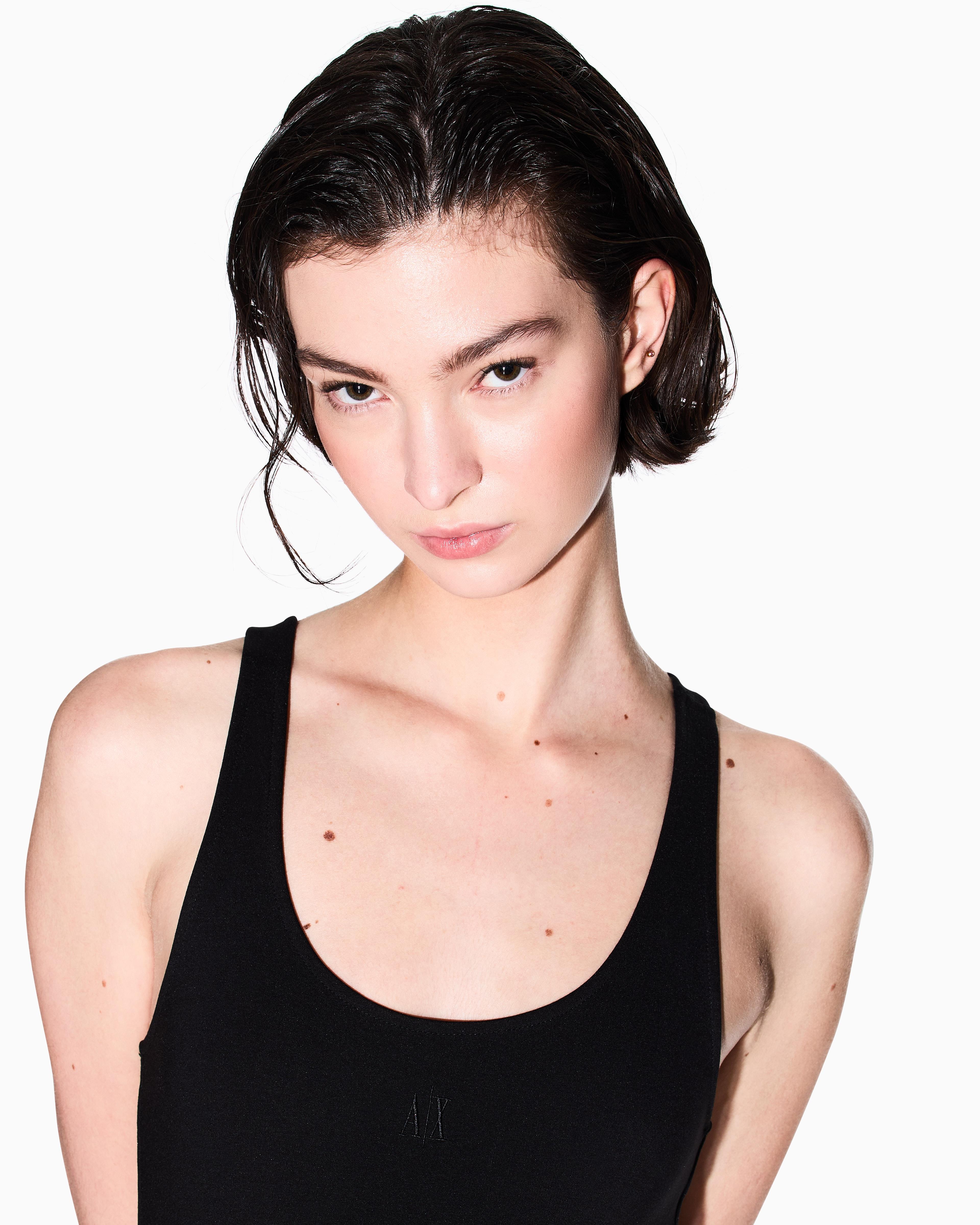 ARMANI EXCHANGE Armani Exchange Kadın Dokuma Kumaş Normal Kalıp Askılı AX Logo İşlemeli Siyah T-Shirt XW000829 AF13729-UC001