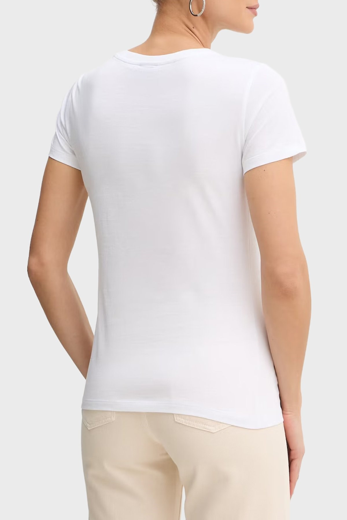 Armani Exchange Armani Exchange Kadın Yuvarlak Yaka Slim Fit Kısa Kollu Pamuklu Beyaz T-Shirt XW002348 AF10356-U0002