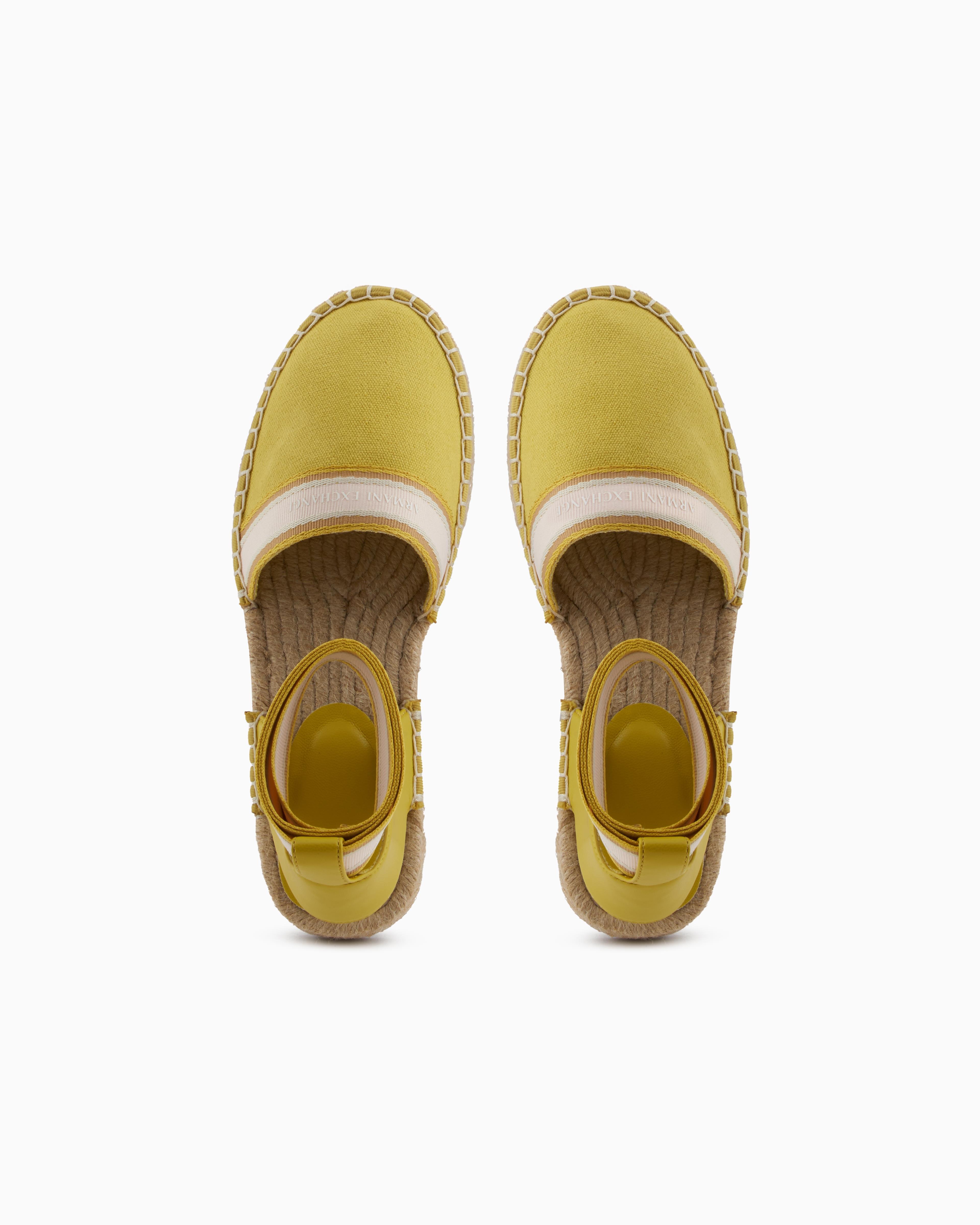 ARMANI EXCHANGE Armani Exchange Unısex Kontrsat Detaylı Bilek Bantlı Hasır Detaylı Taban Sarı Espadril XDS006 XV923-00527