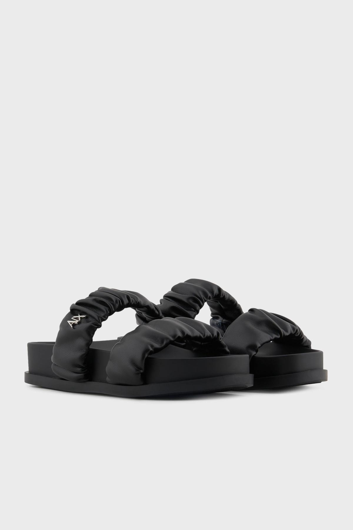 ARMANI EXCHANGE Armani Exchange Unısex Metalik AX Logolu Yüksek ve Rahat Tabanlı Siyah Terlik XDP062 XV926-00002
