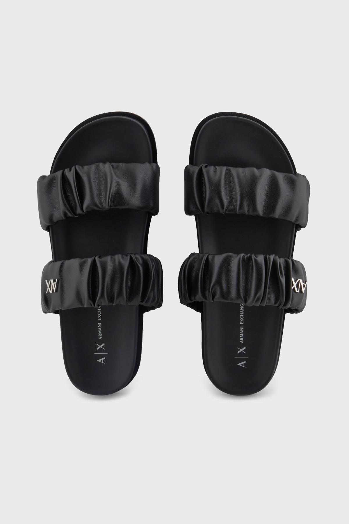 ARMANI EXCHANGE Armani Exchange Unısex Metalik AX Logolu Yüksek ve Rahat Tabanlı Siyah Terlik XDP062 XV926-00002