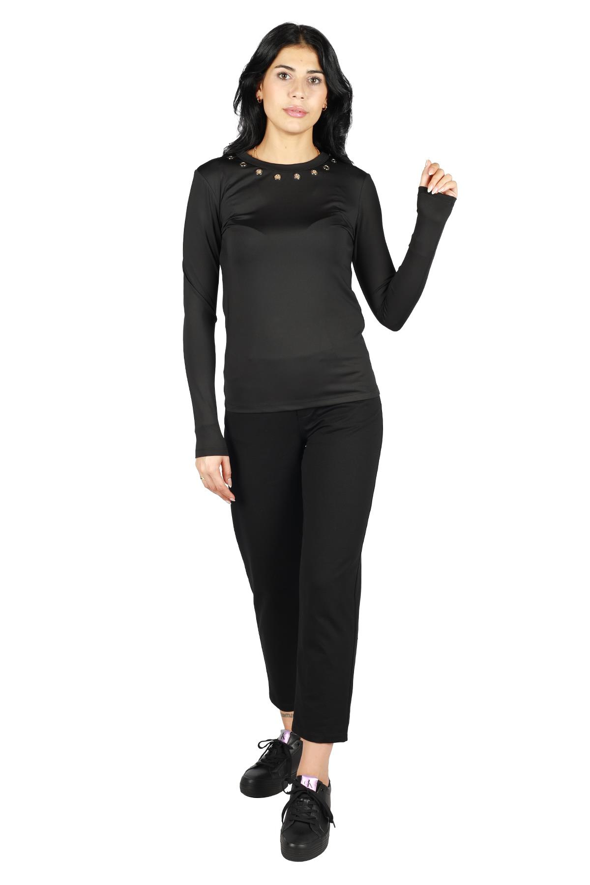 Berrin Berrin Kadın Pamuklu Regular Fit Yuvarlak Yaka Siyah Bluz IBR7108-SİYAH