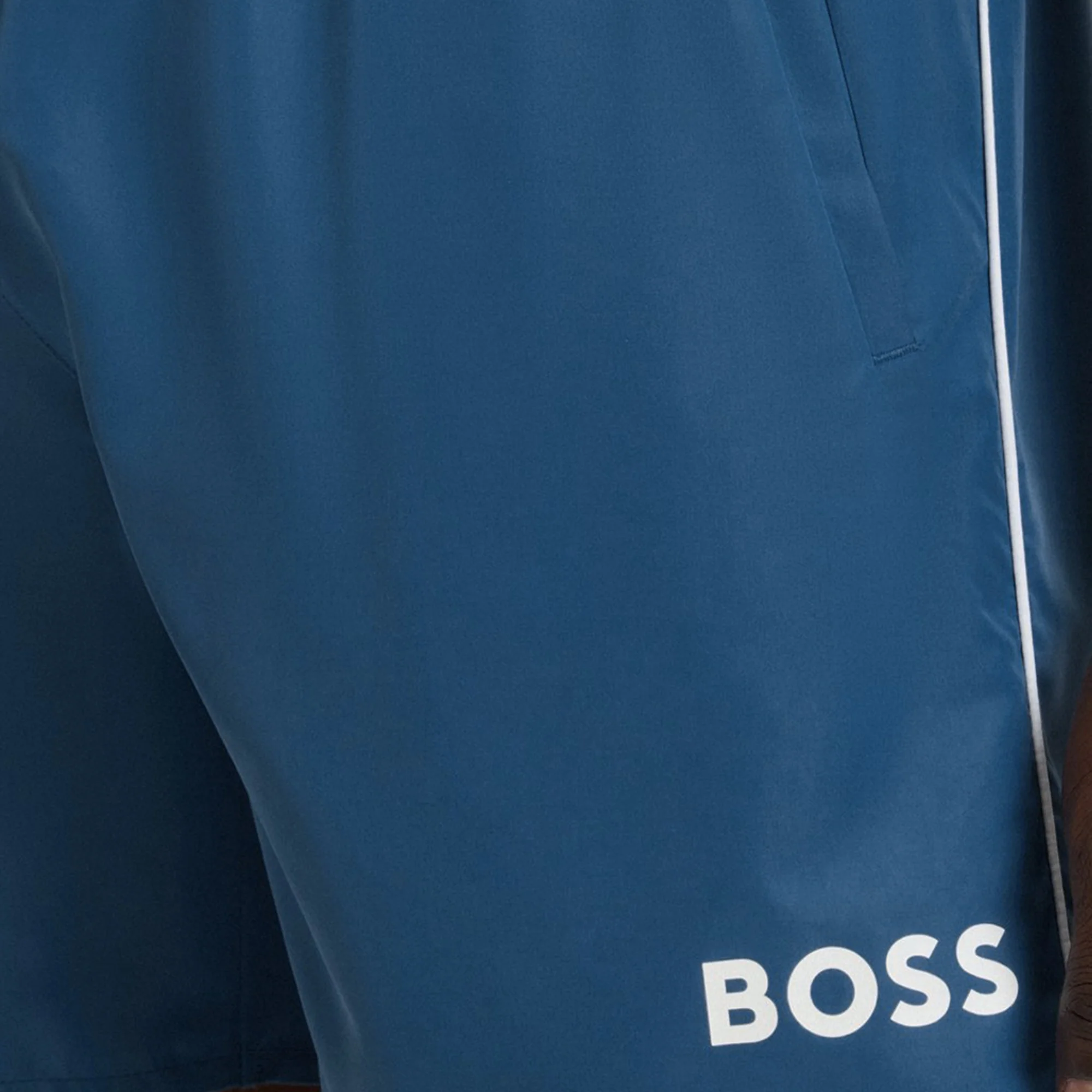 BOSS  BOSS Erkek Beli Lastikli Logo Detaylı Normal Kesim Çabuk Kuruyan Kumaşlı Mavi Deniz Şortu 50514429-462