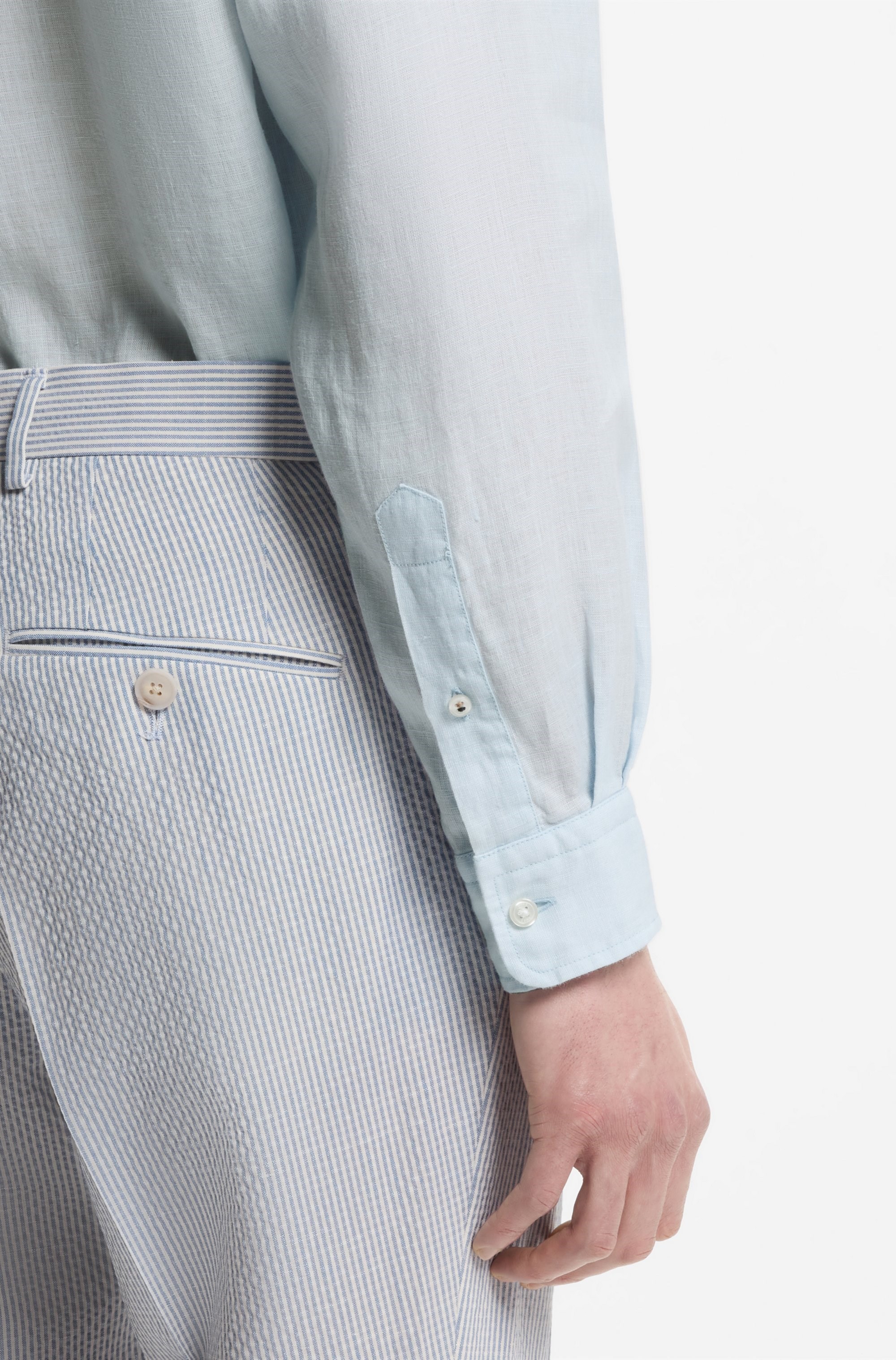 BOSS  BOSS Erkek Gömlek Yaka Düğme Kapama Uzun Kol Slim Fit Açık Mavi Gömlek 50567009-499