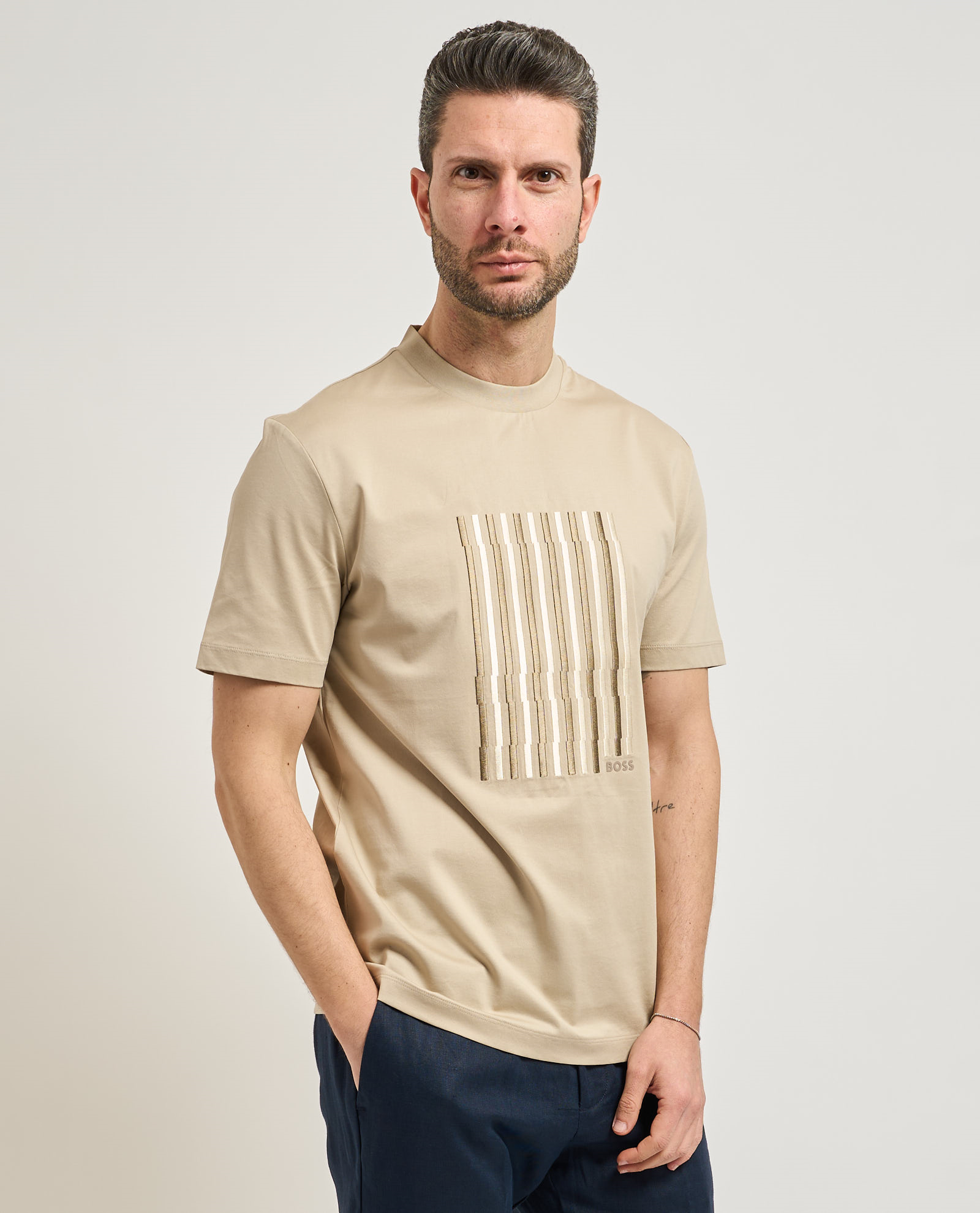 BOSS  BOSS Erkek Logolu Bisiklet Yaka Kısa Kol Standart Bej T-Shirt 50560466-286