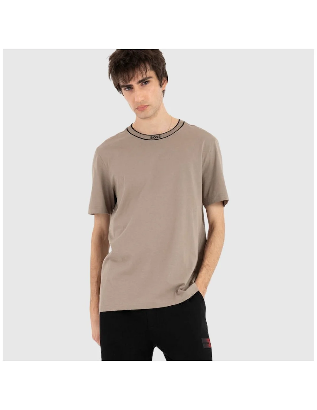 BOSS  BOSS Erkek Logolu Yuvarlak Yakalı %100 Pamuklu Kısa Kollu Kahverengi T-Shirt 50554862-334