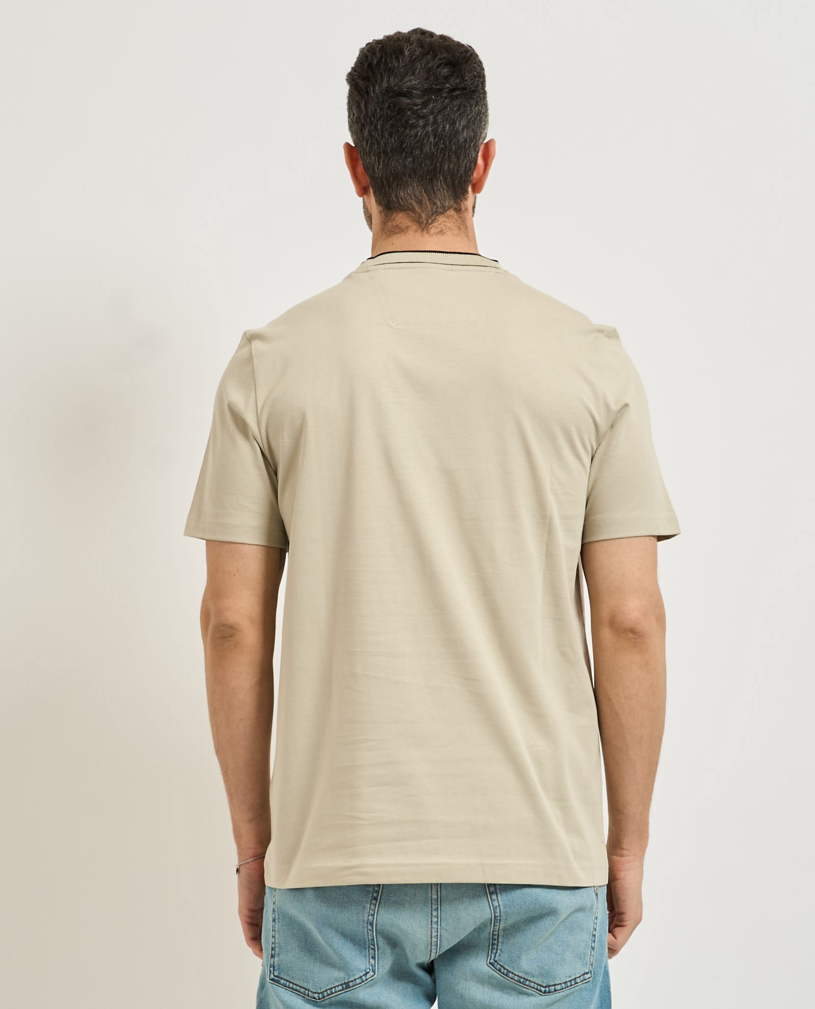 BOSS  BOSS Erkek Logolu Yuvarlak Yakalı %100 Pamuklu Kısa Kollu Bej T-Shirt 50554862-272
