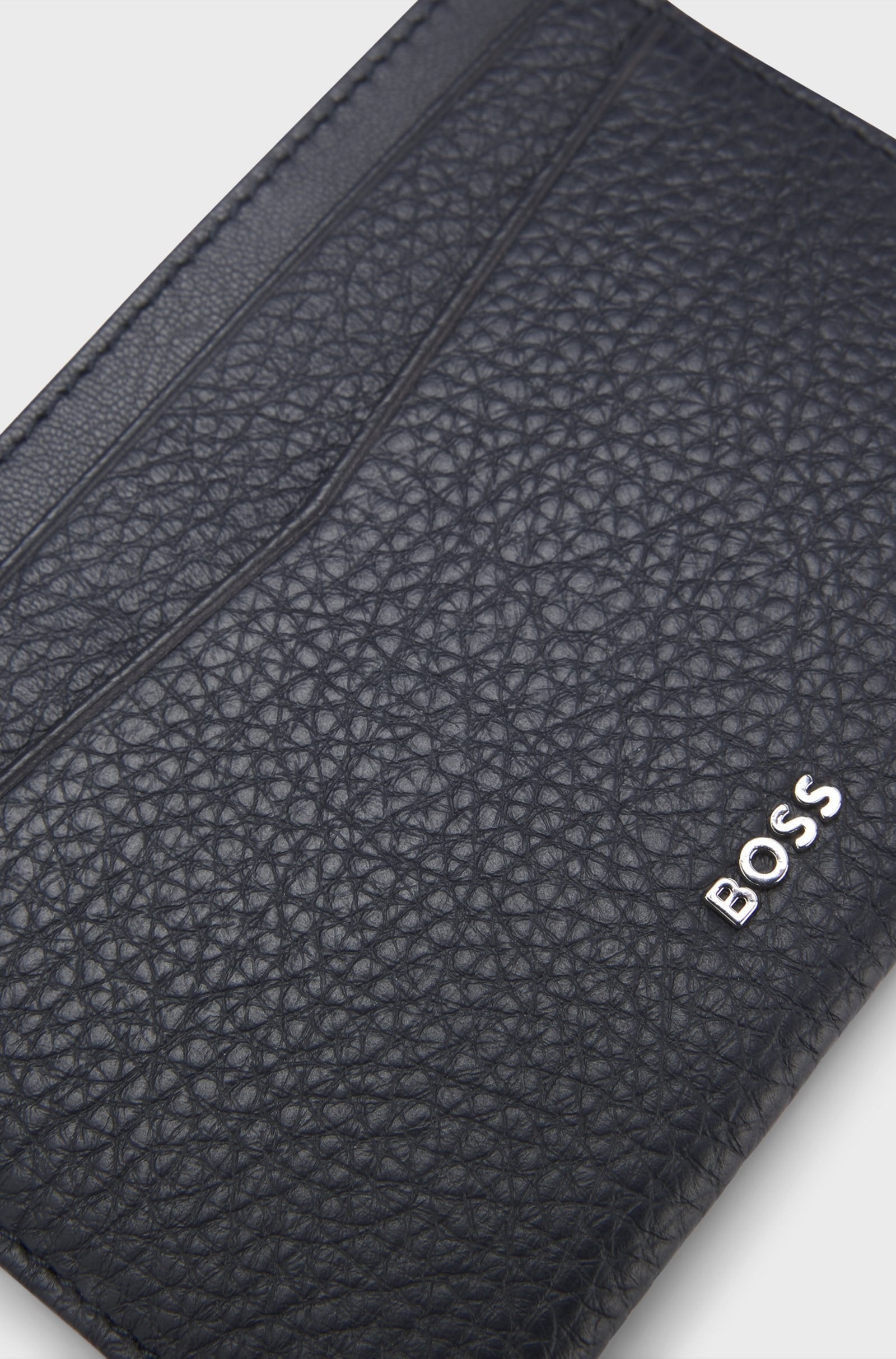 BOSS  BOSS Erkek Metalik Logo Detaylı Kabartmalı Hakiki Deri Yüzeyli Lacivert Kartlık 50548806-410