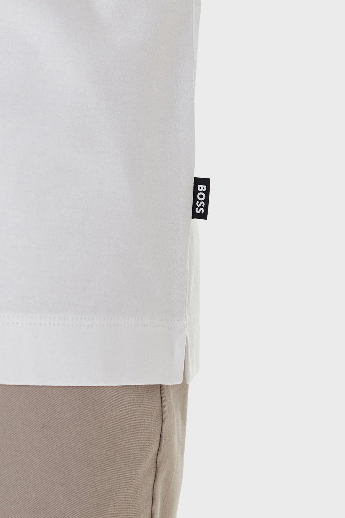 BOSS  BOSS Erkek Monogram Logo Kabartmalı Normal Kalıp Yumuşak Pamuklu Kısa Kollu Beyaz Polo Yaka T-Shirt 50555829-100