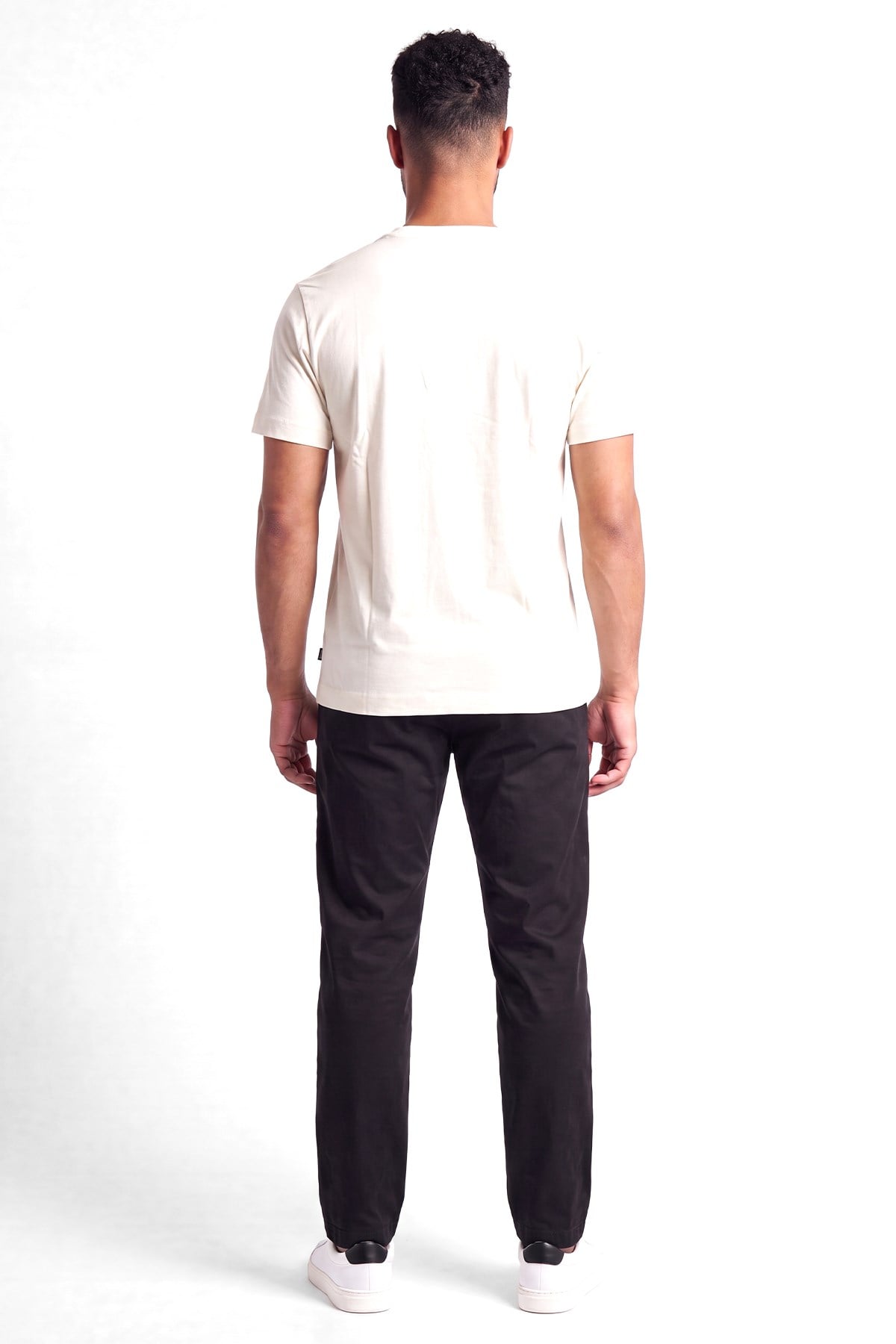 BOSS  BOSS Erkek Normal Kesim Nefes Alabilen Organik Pamuklu Desenli Kısa Kollu Ekru1 T-Shirt 50565606-119