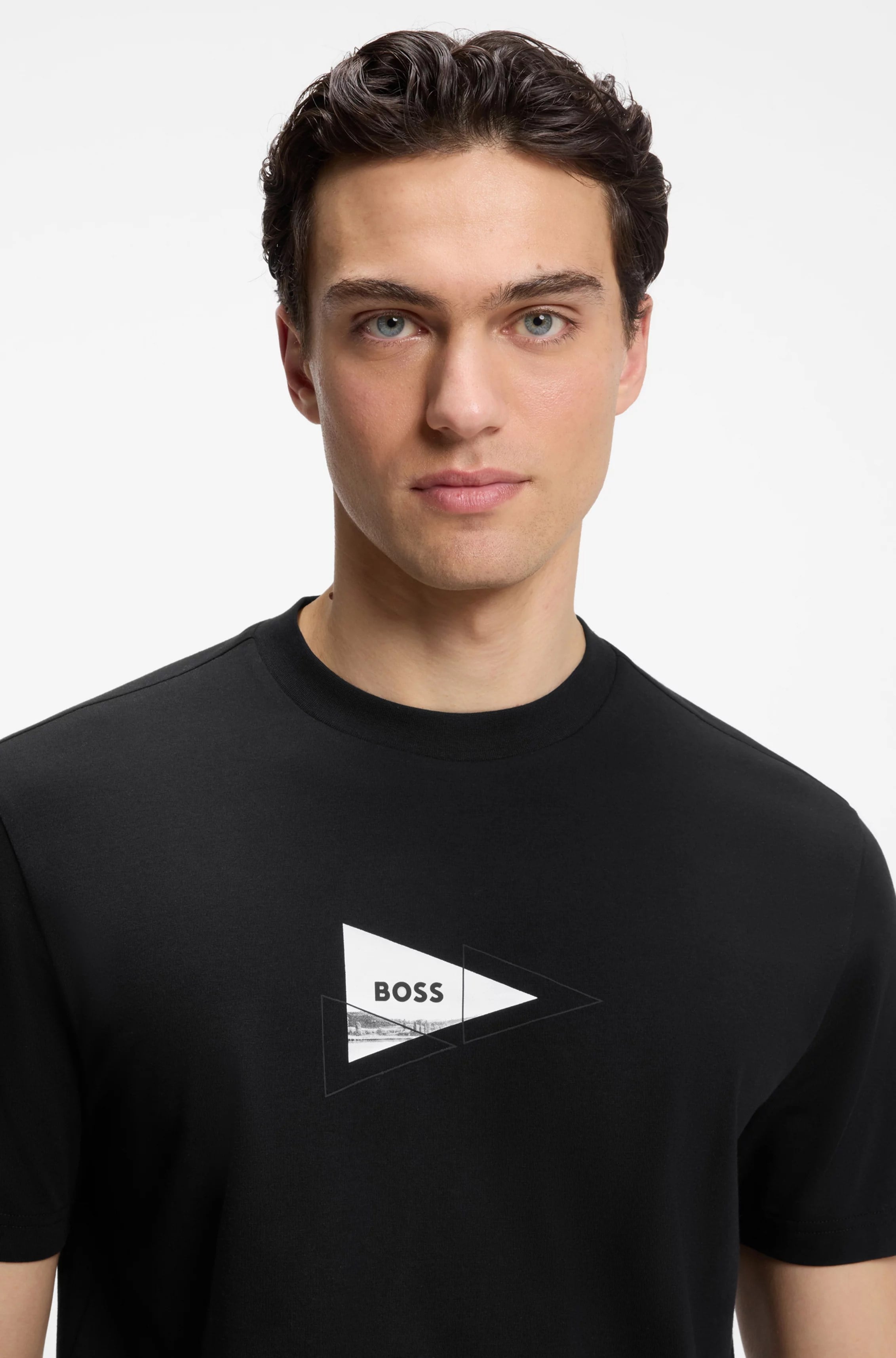 BOSS  BOSS Erkek Normal Kesim Yuvarlak Yakalı Baskılı Esnek Pamuklu Kısa Kollu Siyah T-Shirt 50564740-001