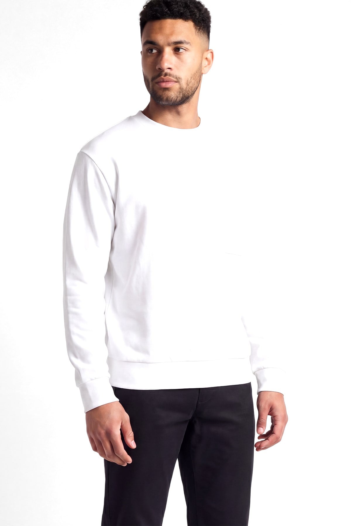BOSS  BOSS Erkek Rahat Kalıp Logo Etiketli Yuvarlak Yakalı Pamuklu Uzun Kollu Beyaz Sweatshirt 50564103-100