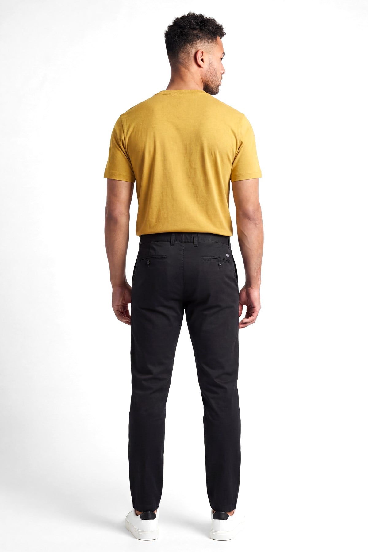 BOSS  BOSS Erkek Regular Fit Yuvarlak Yakalı Logo Detaylı Pamuklu Kısa Kollu Sarı T-Shirt 50565630-714