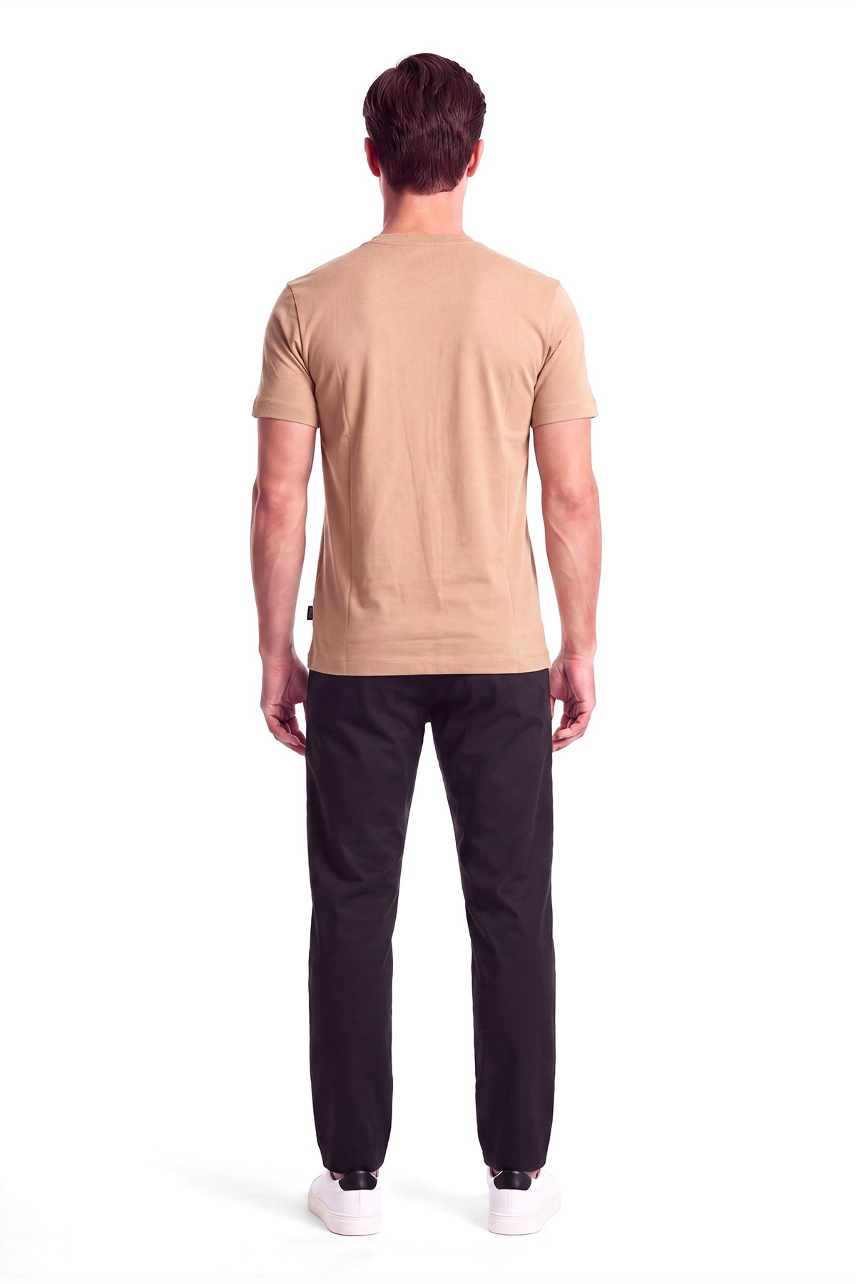 BOSS  BOSS Erkek Regular Fit Yuvarlak Yakalı Logo Detaylı Pamuklu Kısa Kollu Bej T-Shirt 50565630-260