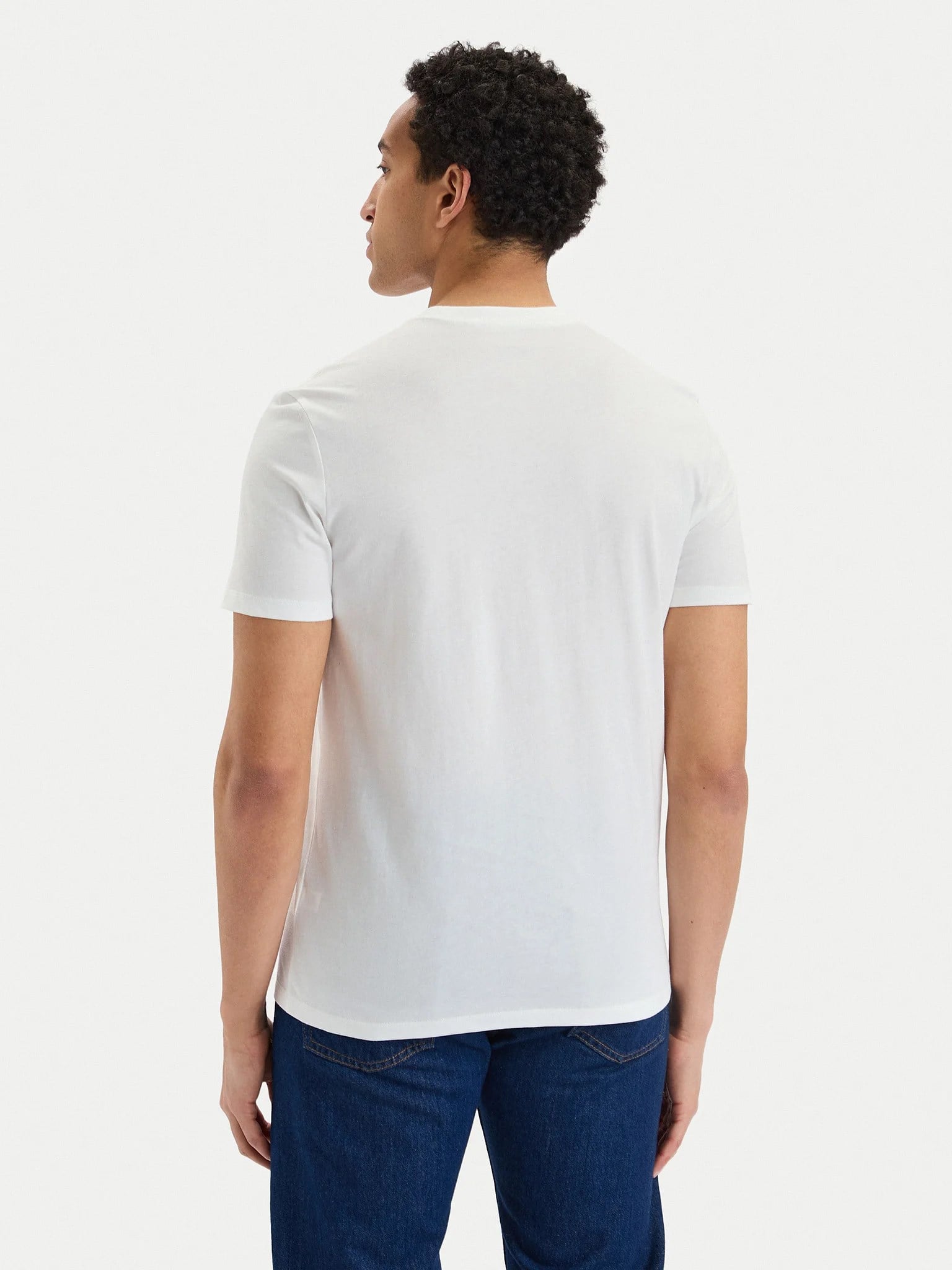 Calvin Klein Calvin Klein Erkek Baskılı Bisiklet Yaka Slim Fit Kısa Kol Beyaz T-Shirt LV04RG837G-YAF