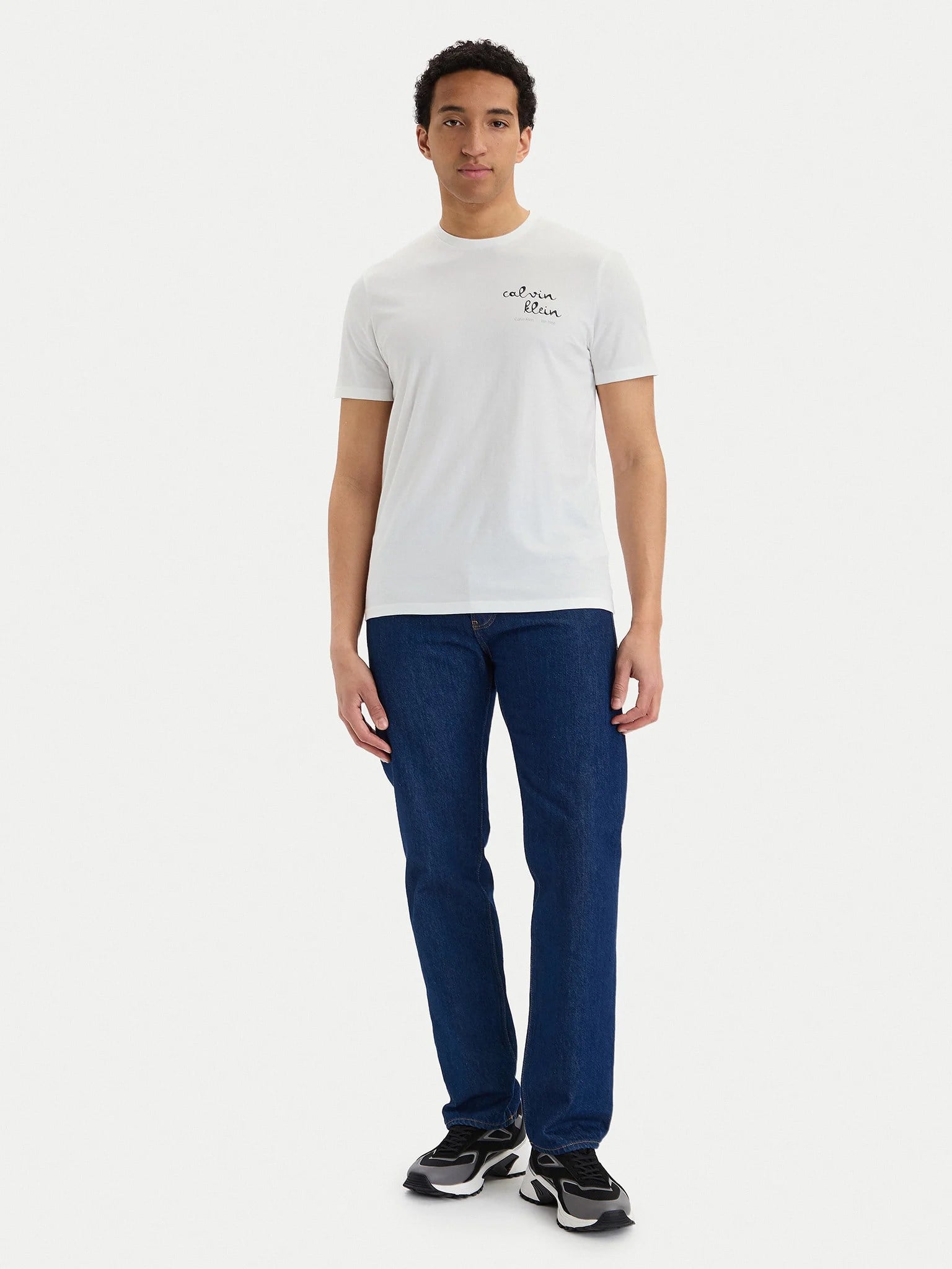 Calvin Klein Calvin Klein Erkek Baskılı Bisiklet Yaka Slim Fit Kısa Kol Beyaz T-Shirt LV04RG837G-YAF