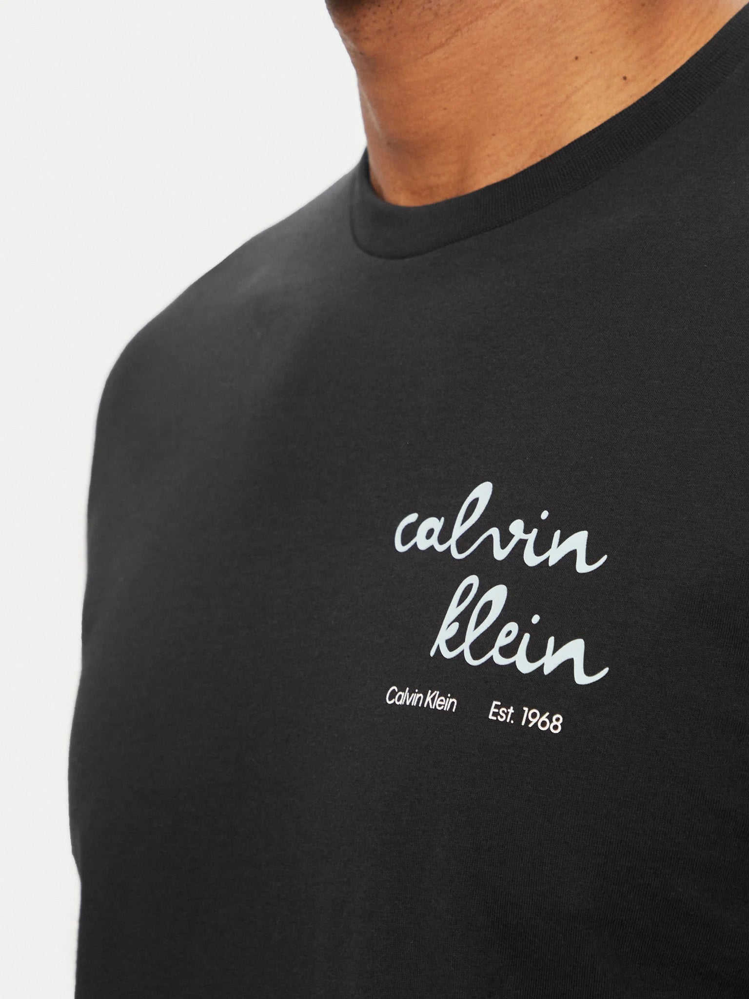 Calvin Klein Calvin Klein Erkek Baskılı Bisiklet Yaka Slim Fit Kısa Kol Siyah T-Shirt LV04RG837G-UB1
