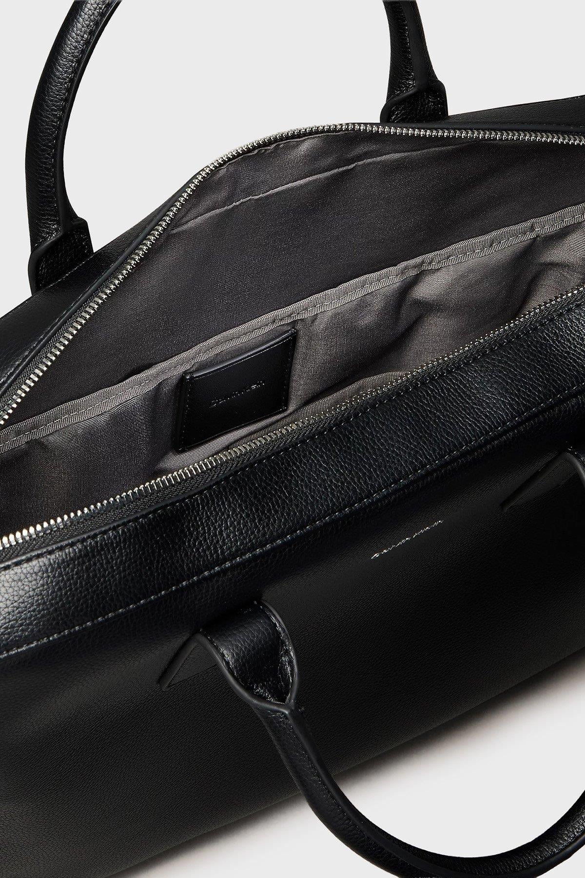 Calvin Klein Calvin Klein Erkek Çıkarılabilir ve Ayarlanabilir Askılı Fermuarlı Siyah Laptop & Evrak Çantası LV04D3157G-UB1