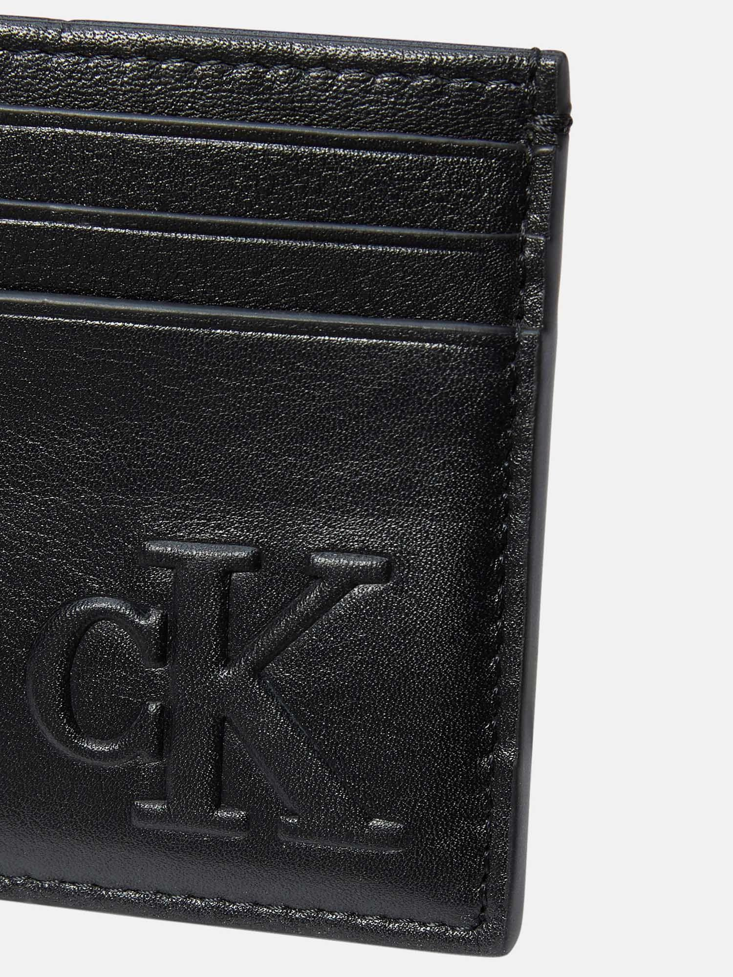 Calvin Klein Calvin Klein Erkek CK Logo Kabartmalı Ekstra Kart Bölmeli Deri Siyah Cüzdan LV04G1070G-UB1