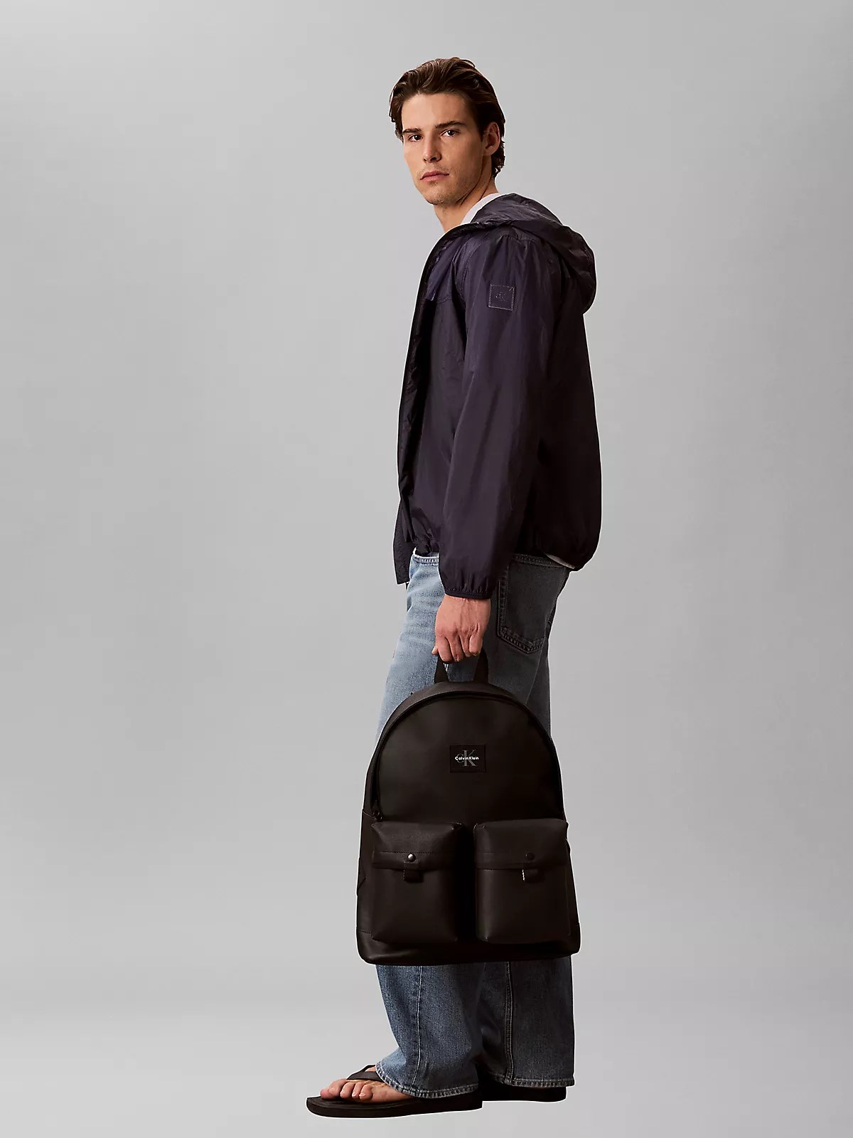 Calvin Klein Calvin Klein Erkek CK Logo Etiketli Çoklu Ön Bölmeli Siyah Sırt Çantası LV04D3444G-UB1