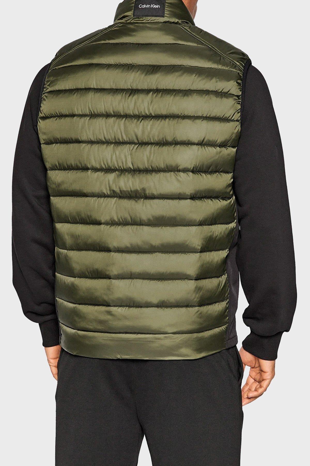 Calvin Klein Calvin Kleın Erkek Dik Yaka Yalıtımlı Marka Logolu Fermuarlı Haki Yelek K10K108292-MRZ