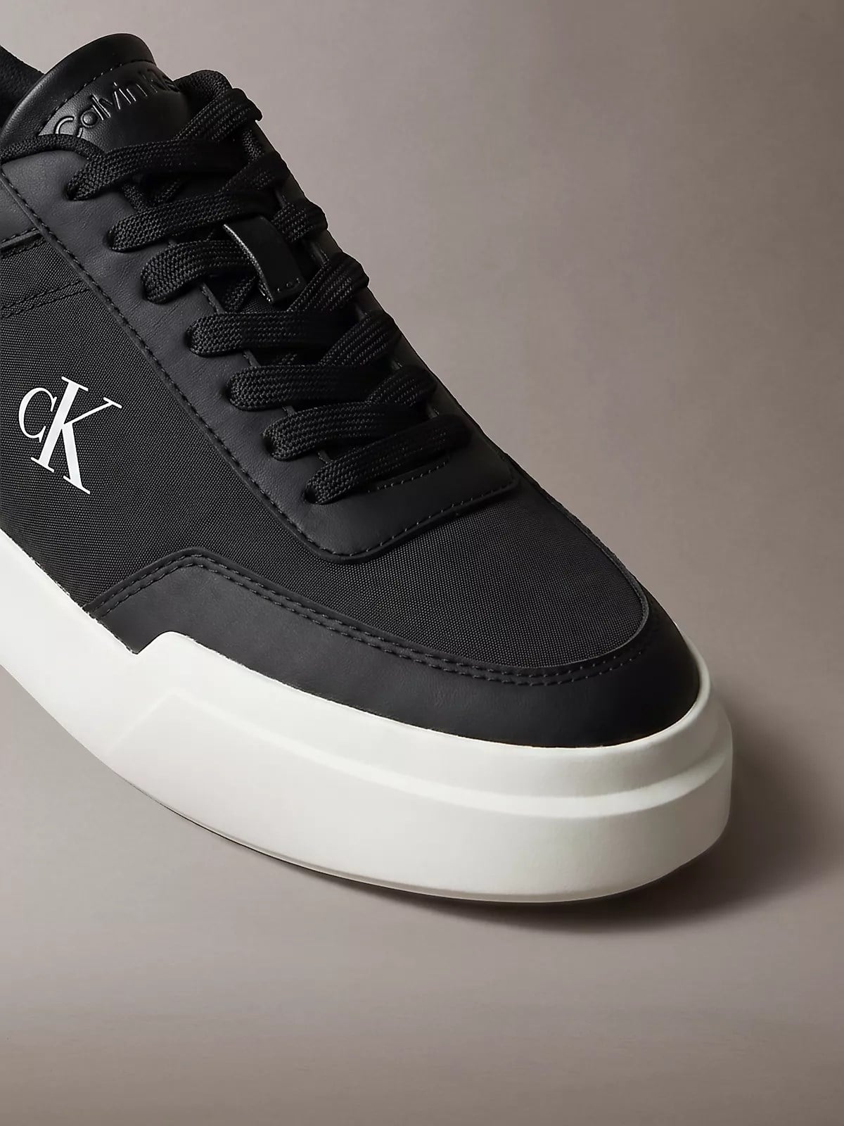 Calvin Klein Calvin Klein Erkek Düşük Bilekli CK Logo İmzalı Deri Siyah Sneaker HM0HM02326-BEH