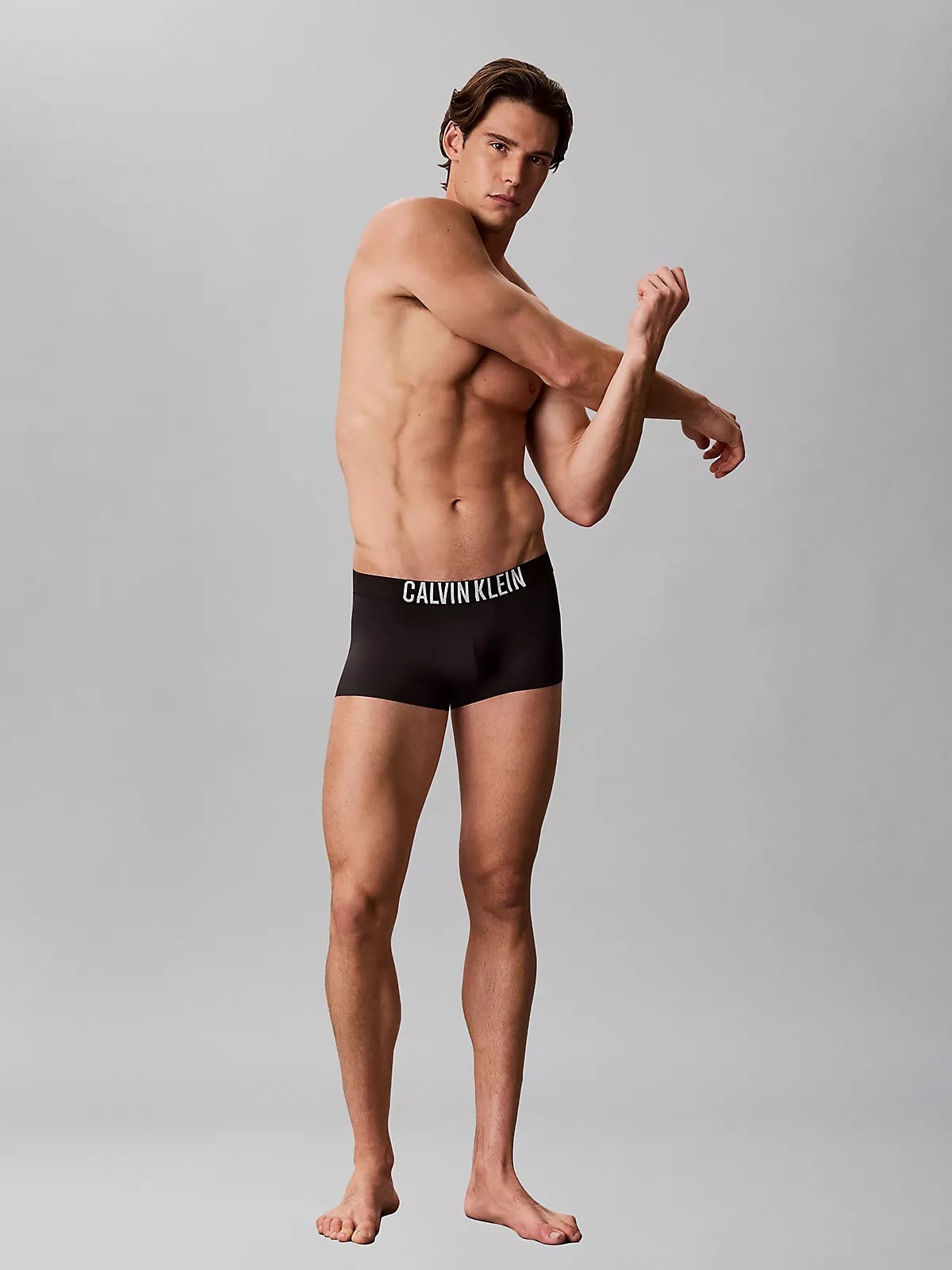Calvin Klein Calvin Klein Erkek Elastik Bel Bantlı Esnek Dokuma Kumaşlı Siyah Boxer LV00NB4529-UB1