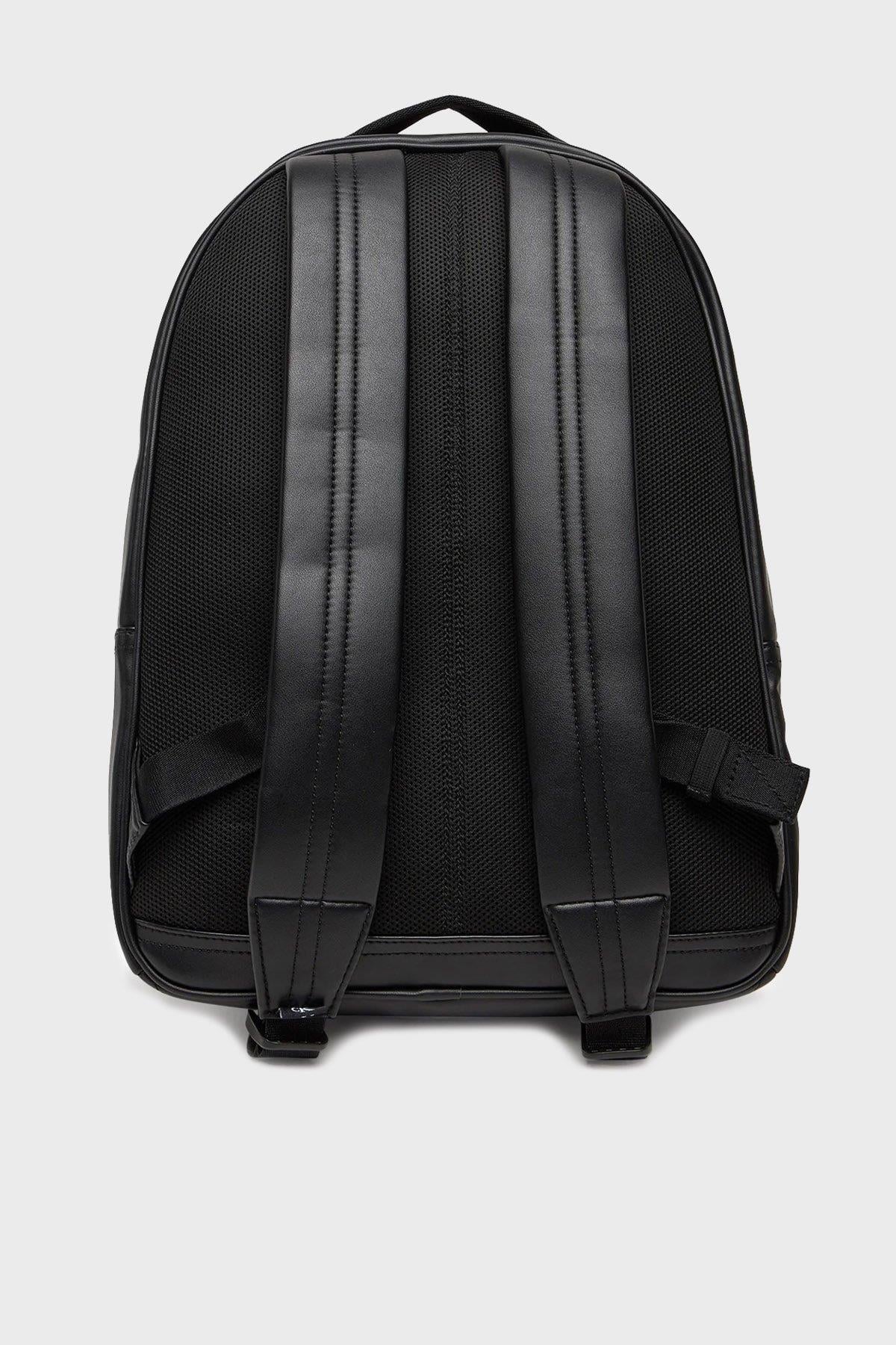 Calvin Klein Calvin Klein Erkek Fermuarlı Ön Cepli Ayarlanabilir Askılı Siyah Sırt Çantası LV04G3042G-UB1