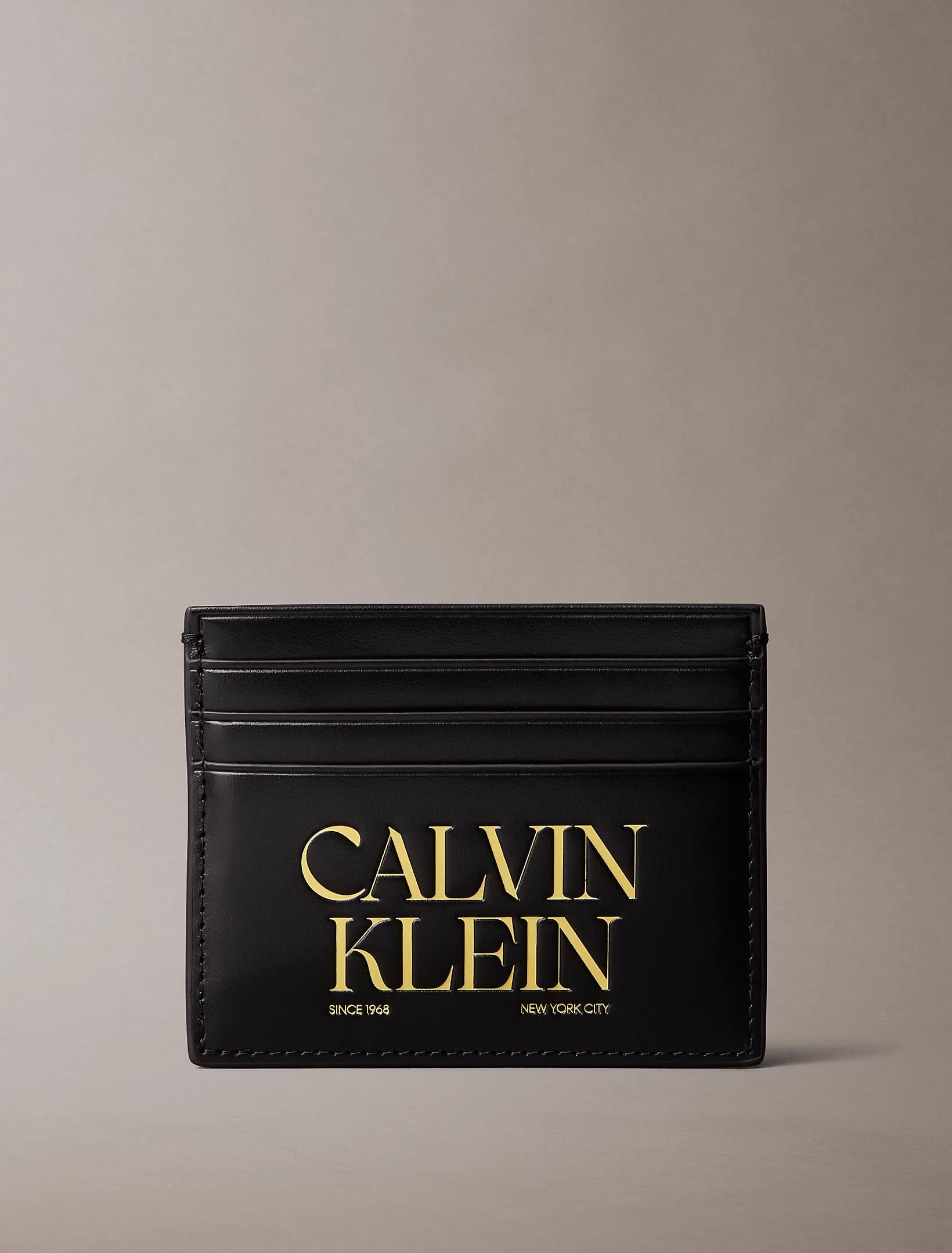 Calvin Klein Calvin Klein Erkek Gold Logo Detaylı Çoklu Bölmeli Siyah Kartlık LV04D1147G-UB1